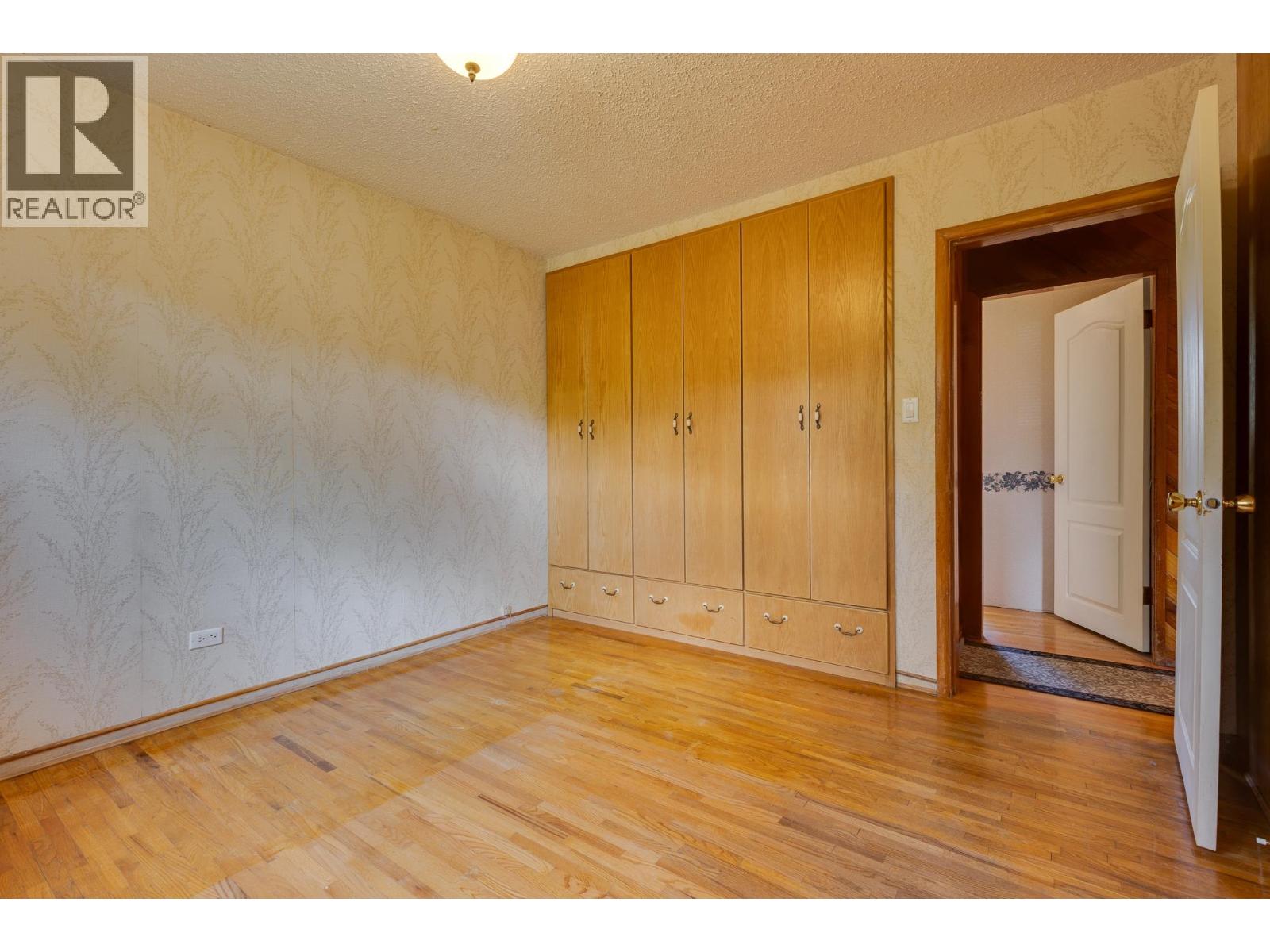1591 Cedar Street Property Photo 16