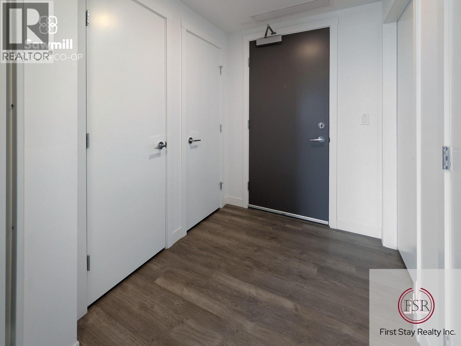 8559 Jack Uppal Street Property Photo 15
