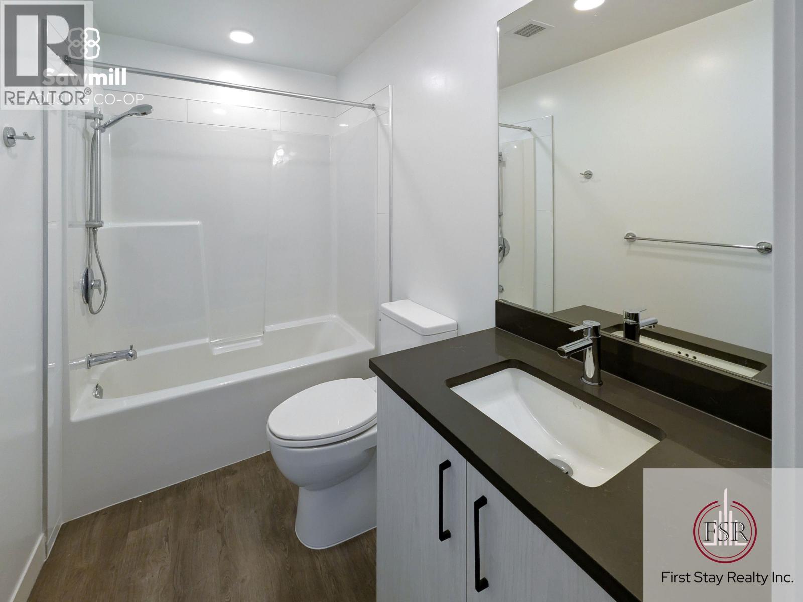 8559 Jack Uppal Street Property Photo 20
