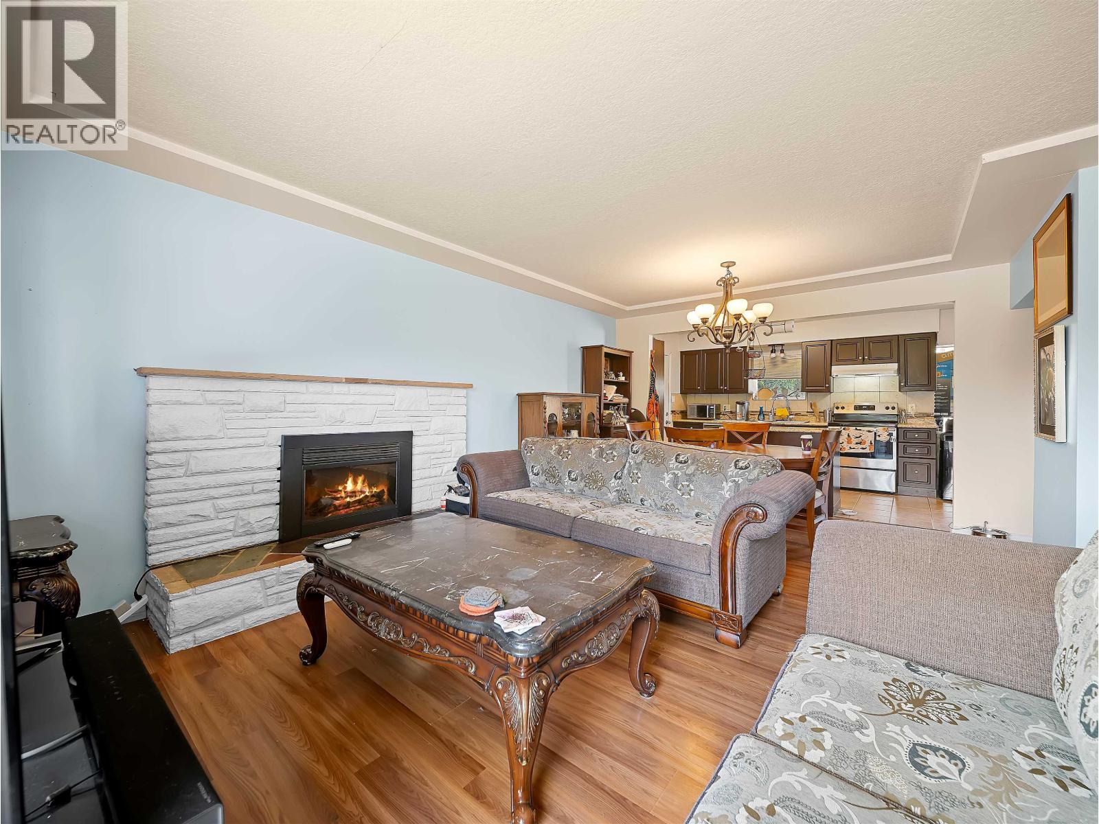 5987 Malvern Avenue Property Photo 3
