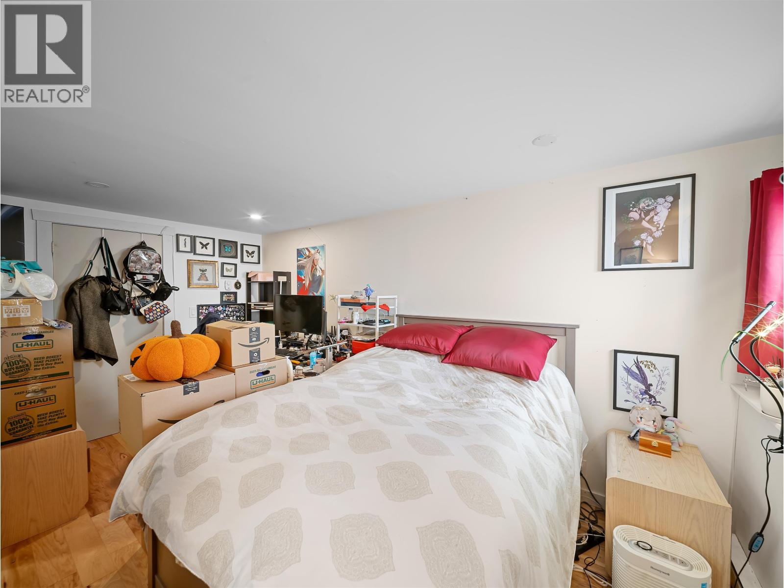5987 Malvern Avenue Property Photo 9