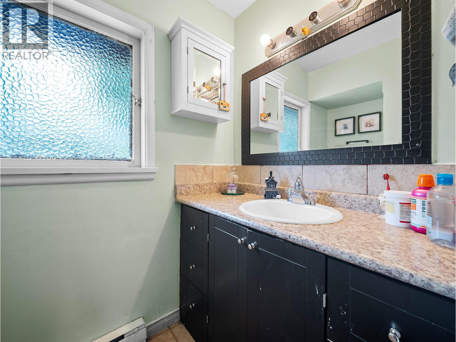 5987 Malvern Avenue Property Photo 17