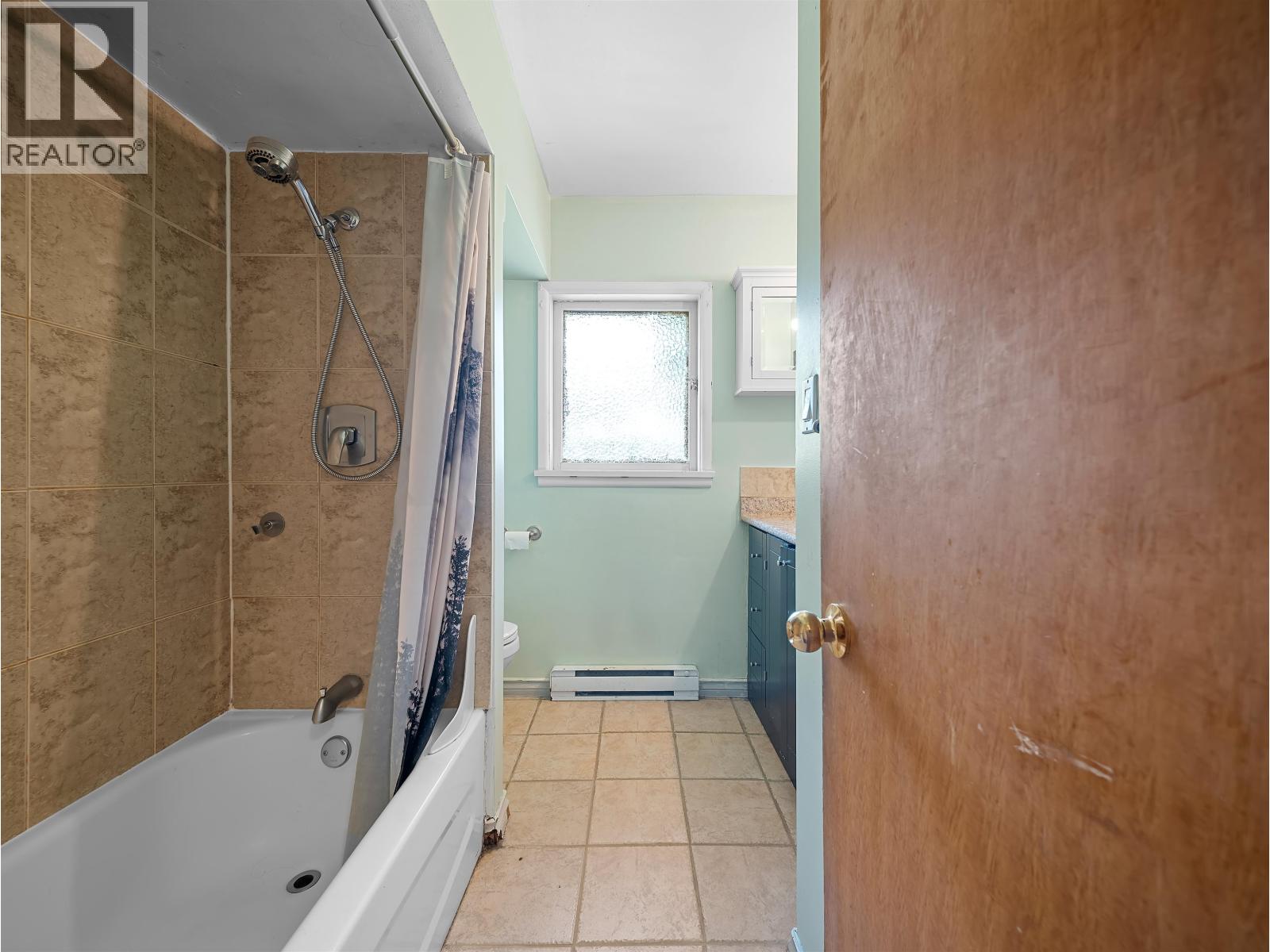 5987 Malvern Avenue Property Photo 18