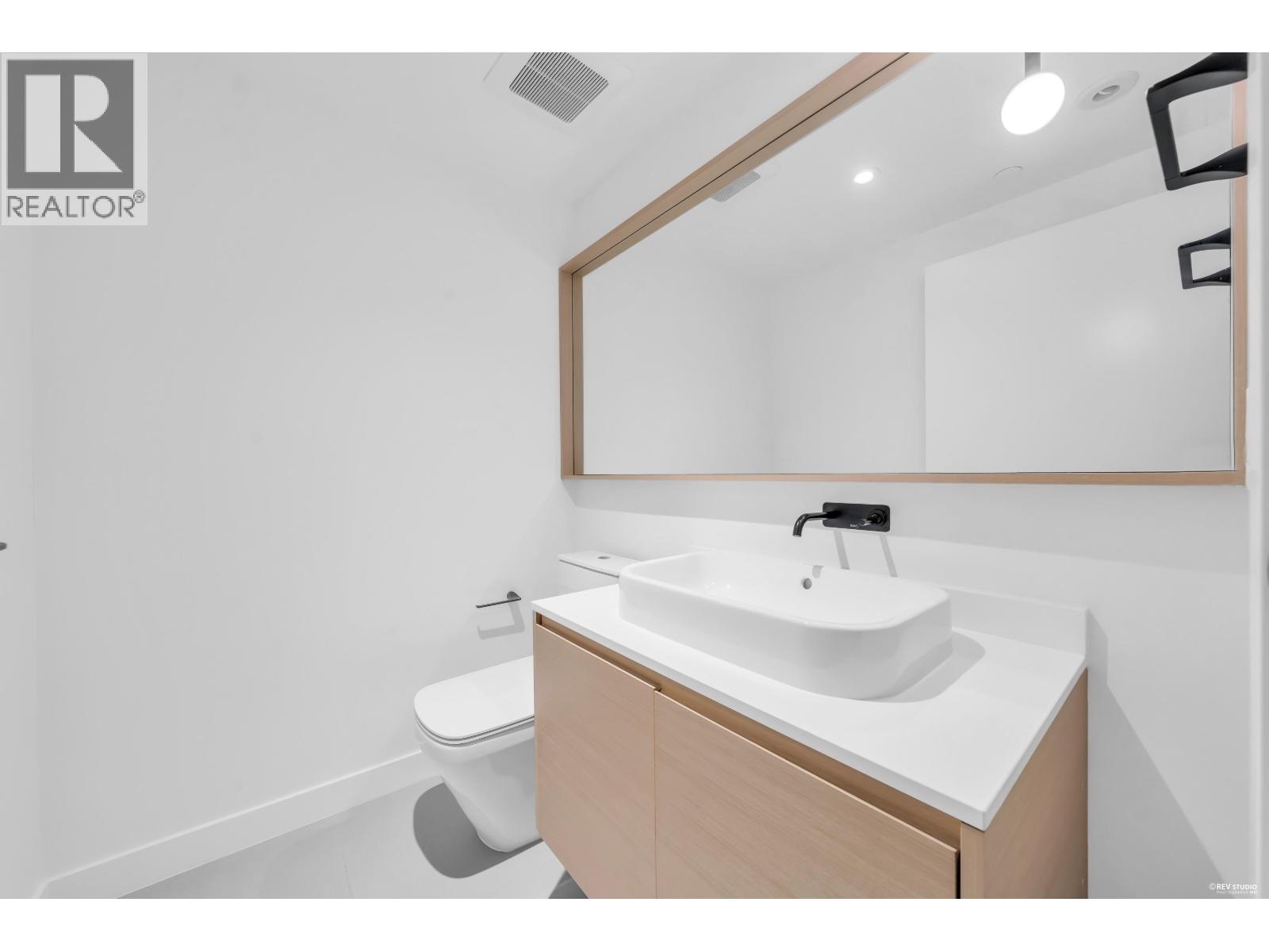 23 526 W 28th Avenue Property Photo 16