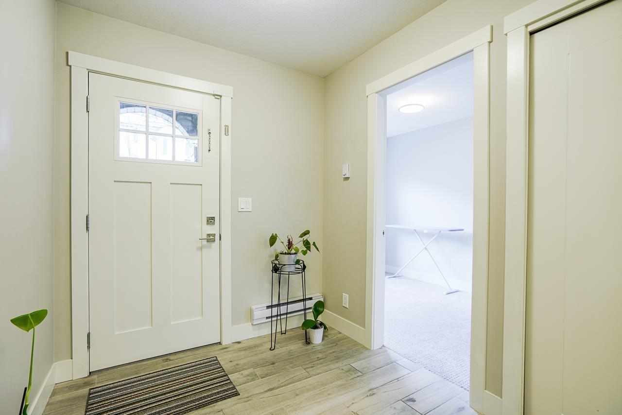 28 2888 156 Street Property Photo 27