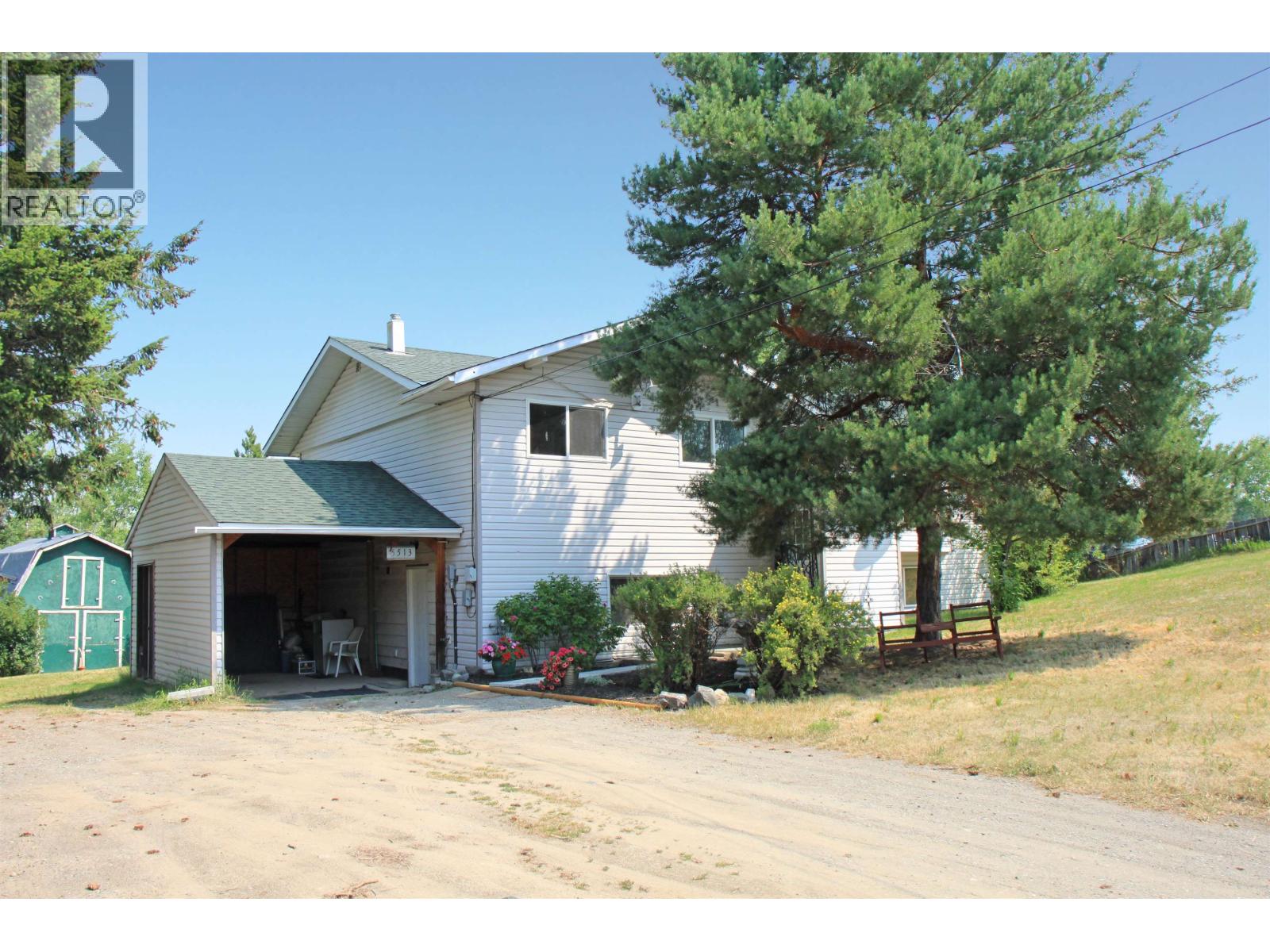 5513 Park Drive Property Photo 1