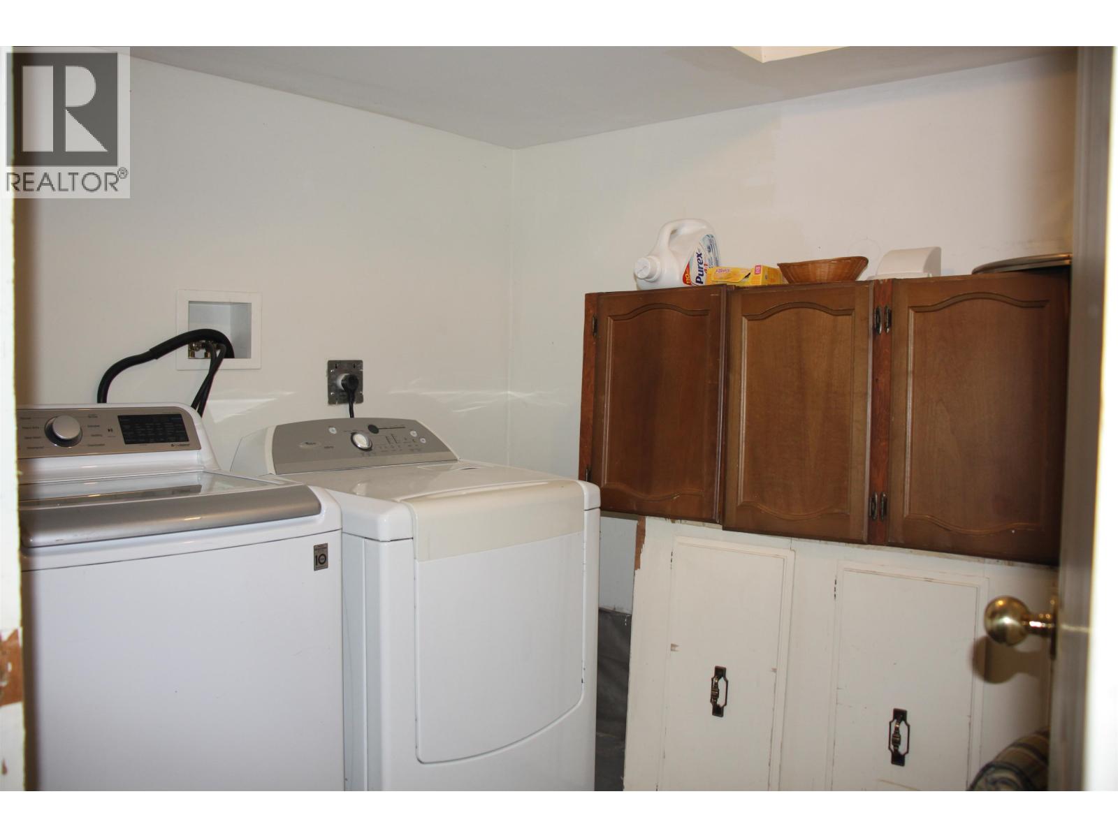 5513 Park Drive Property Photo 15