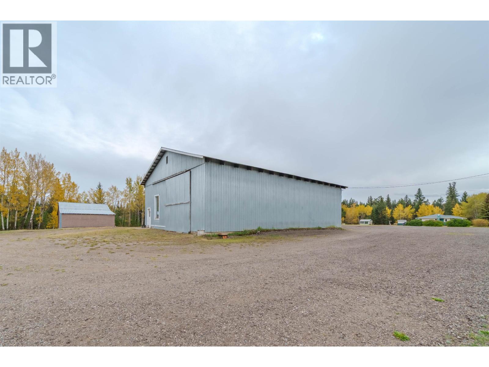1208 S Cariboo 97 Highway Property Photo 2