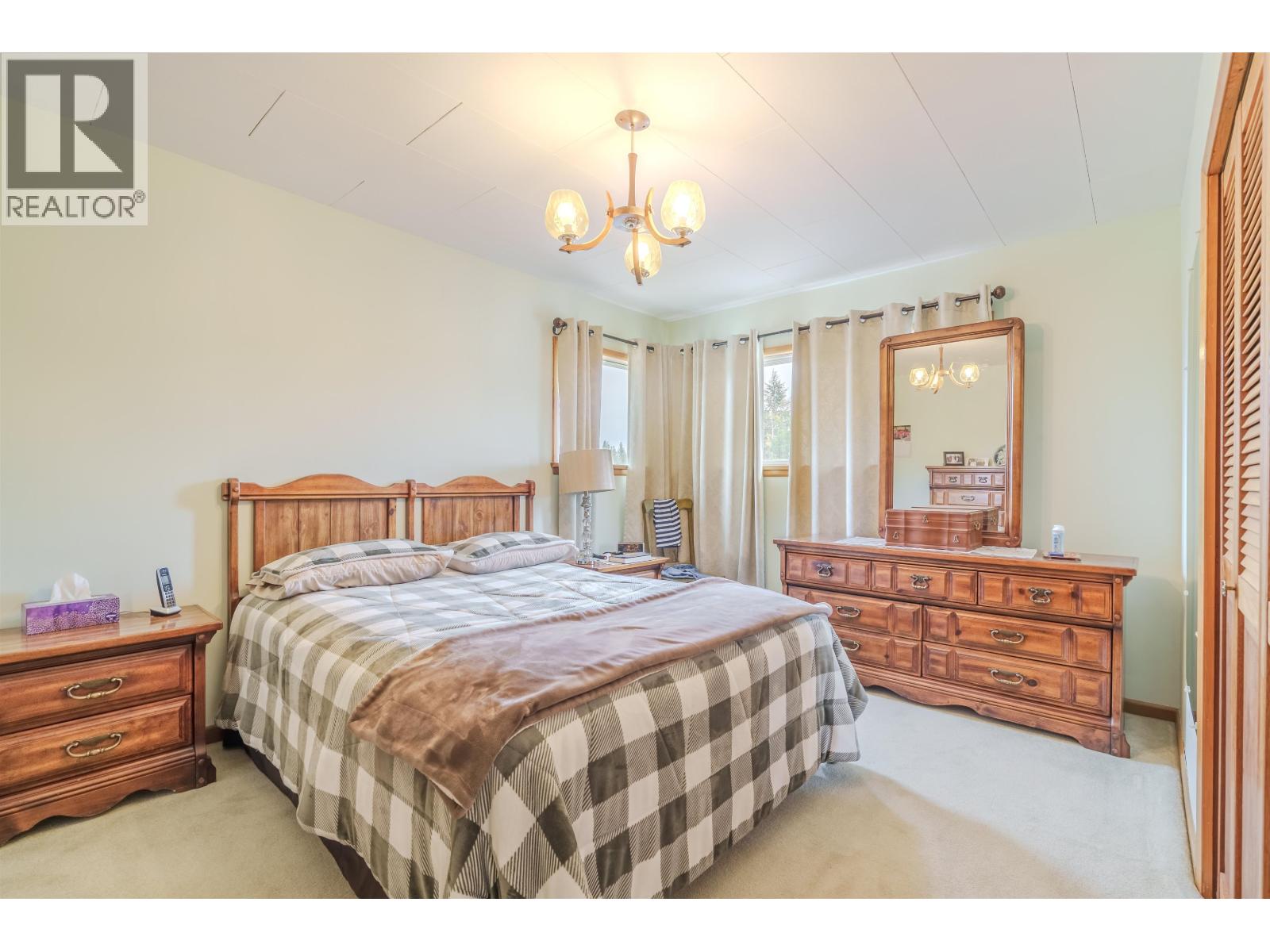 1208 S Cariboo 97 Highway Property Photo 16