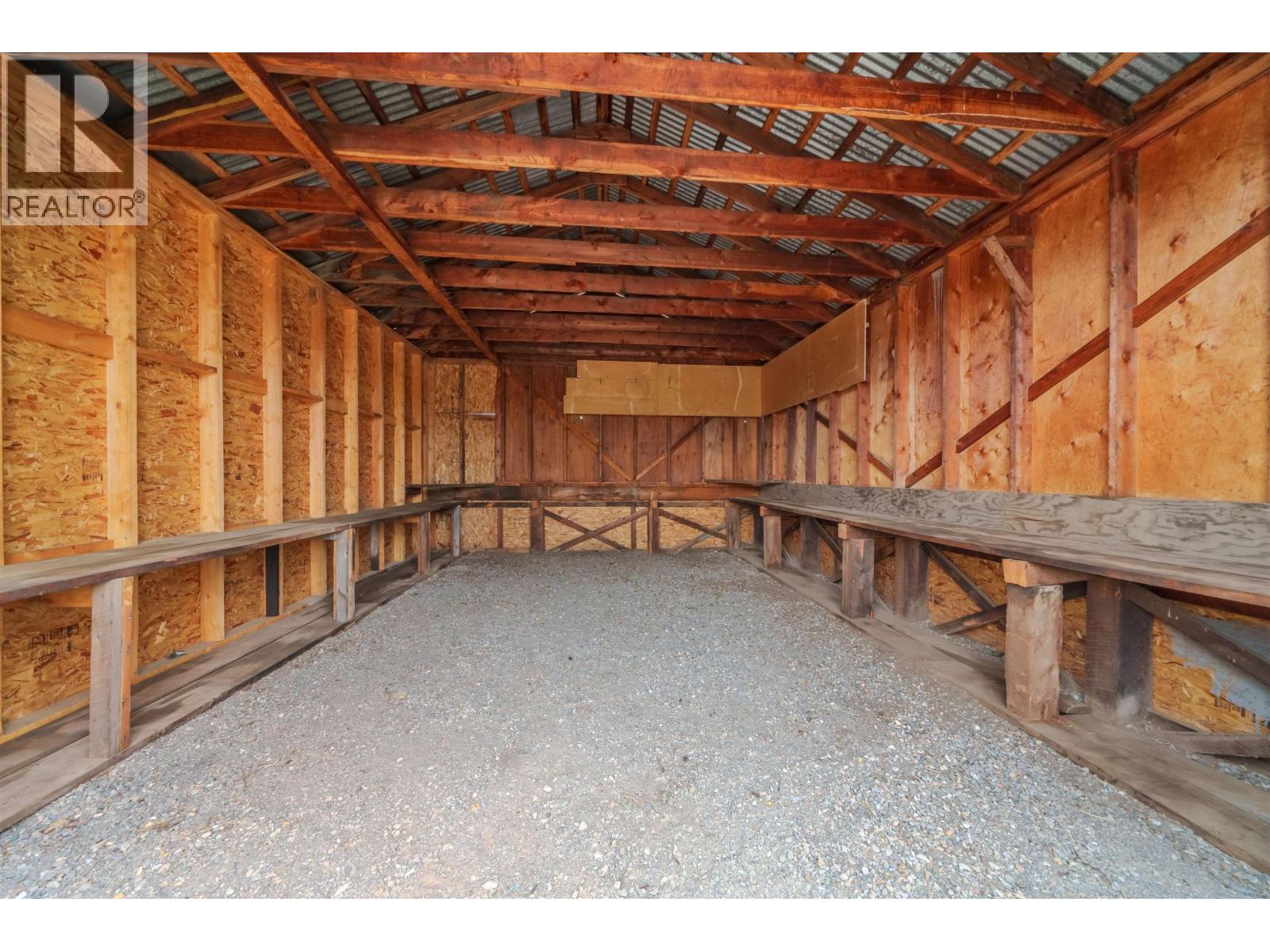 1208 S Cariboo 97 Highway Property Photo 40