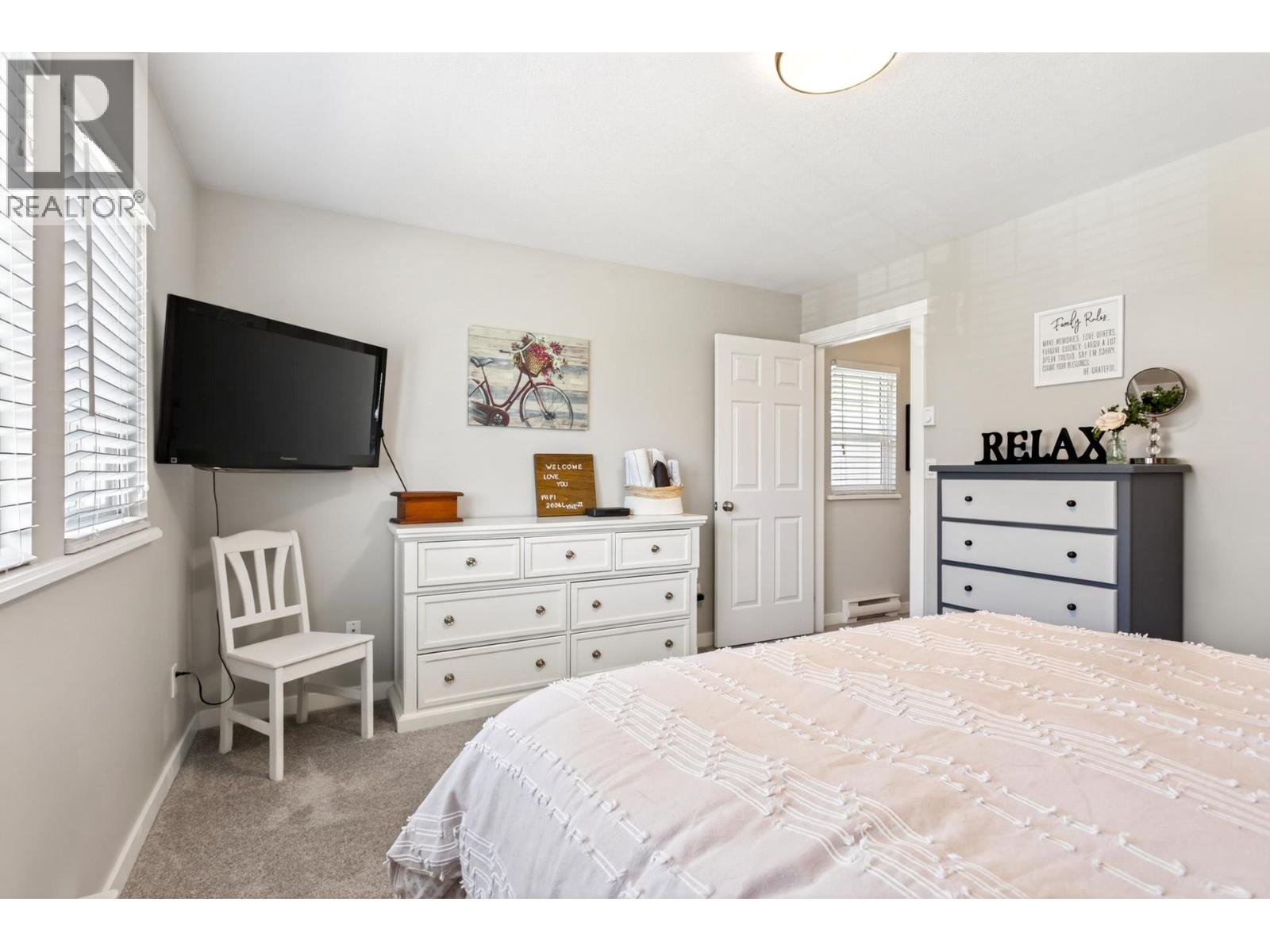 21 1751 Paddock Drive Property Photo 27