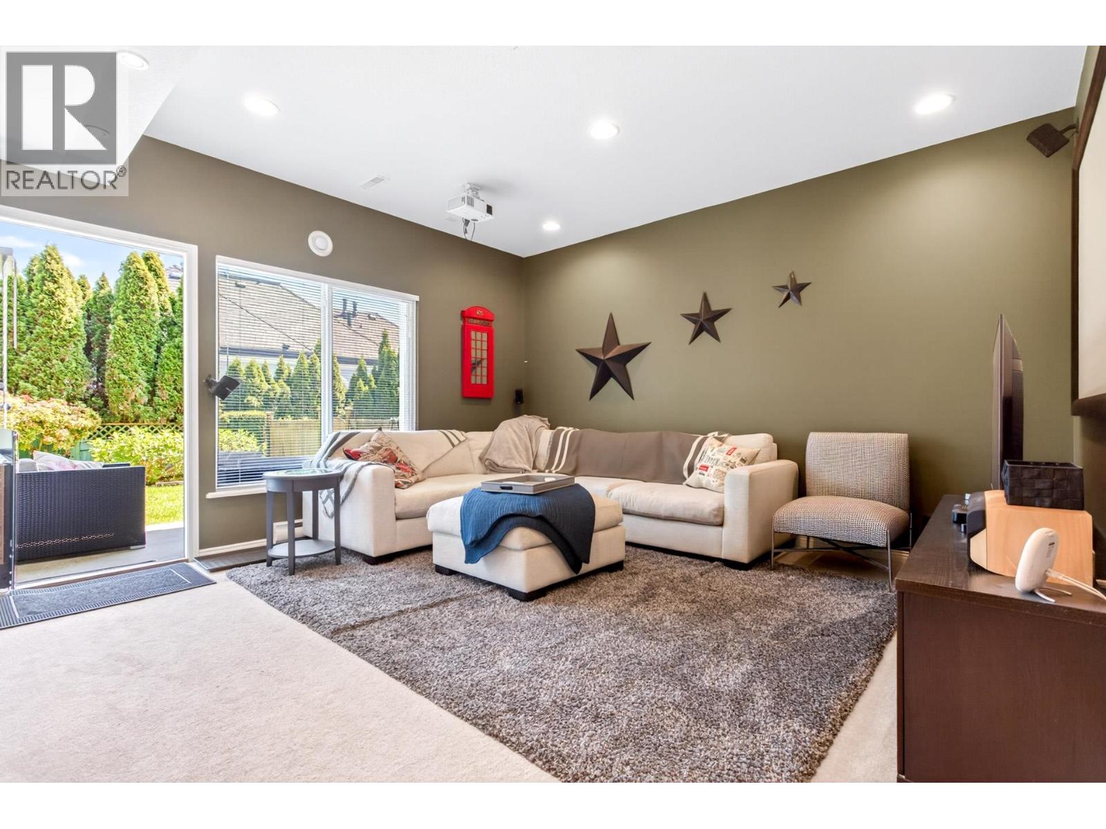 21 1751 Paddock Drive Property Photo 31