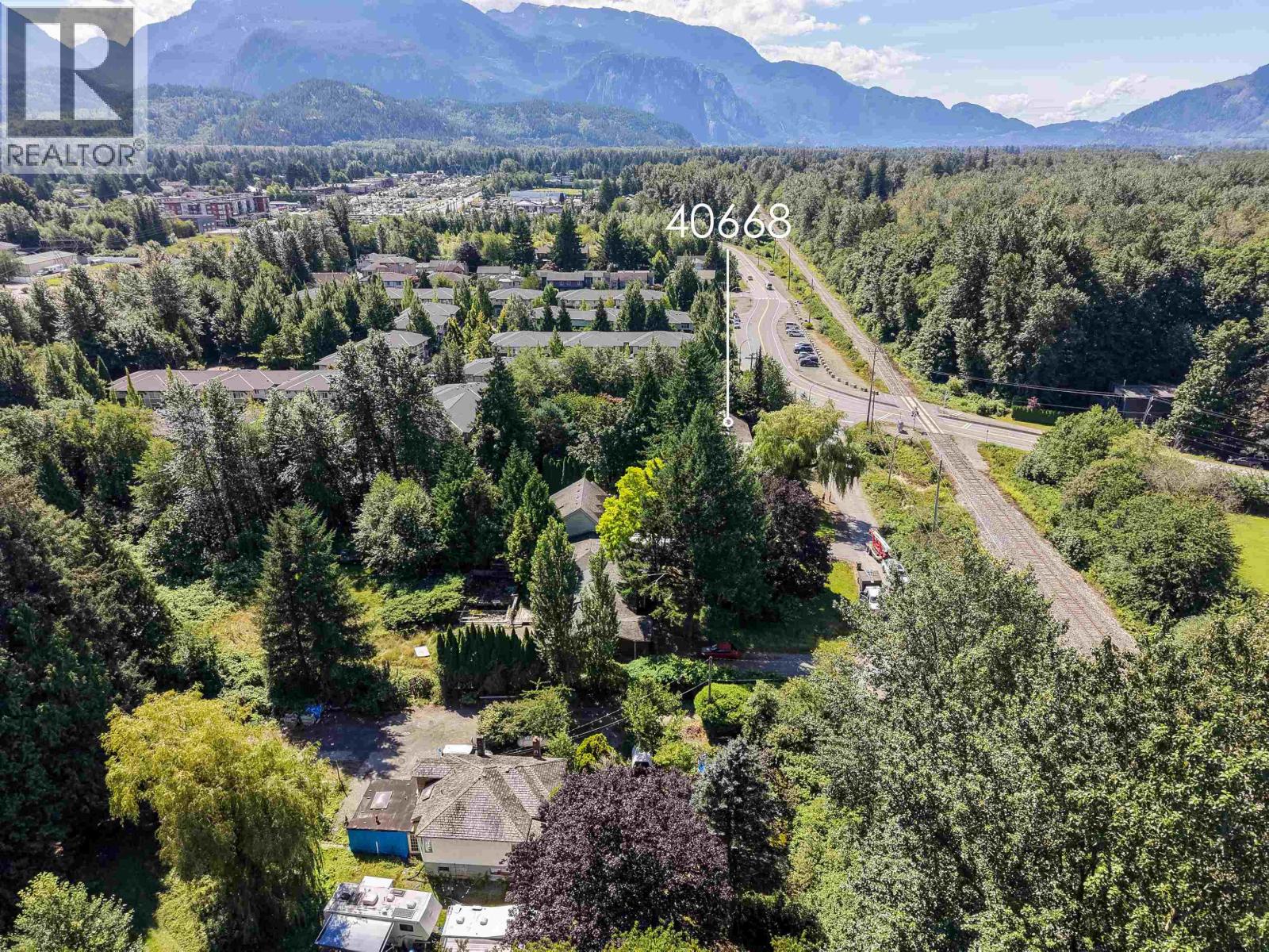 40668 Olson Road Property Photo 4