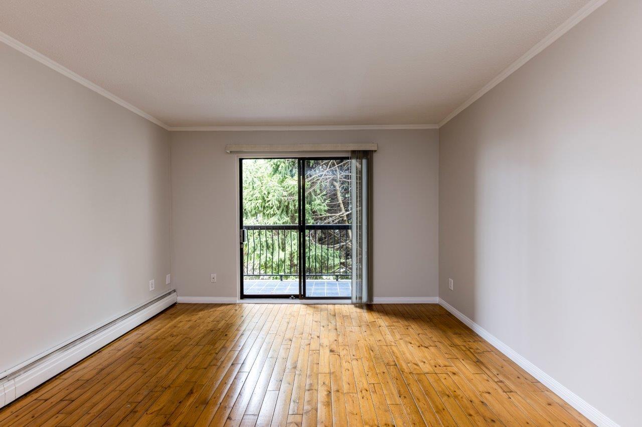 219 1442 Blackwood Street Property Photo 5