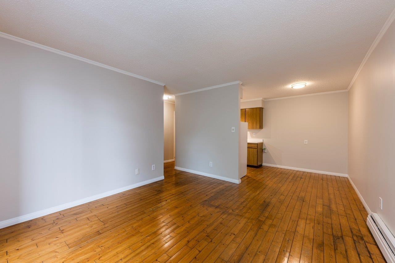 219 1442 Blackwood Street Property Photo 7