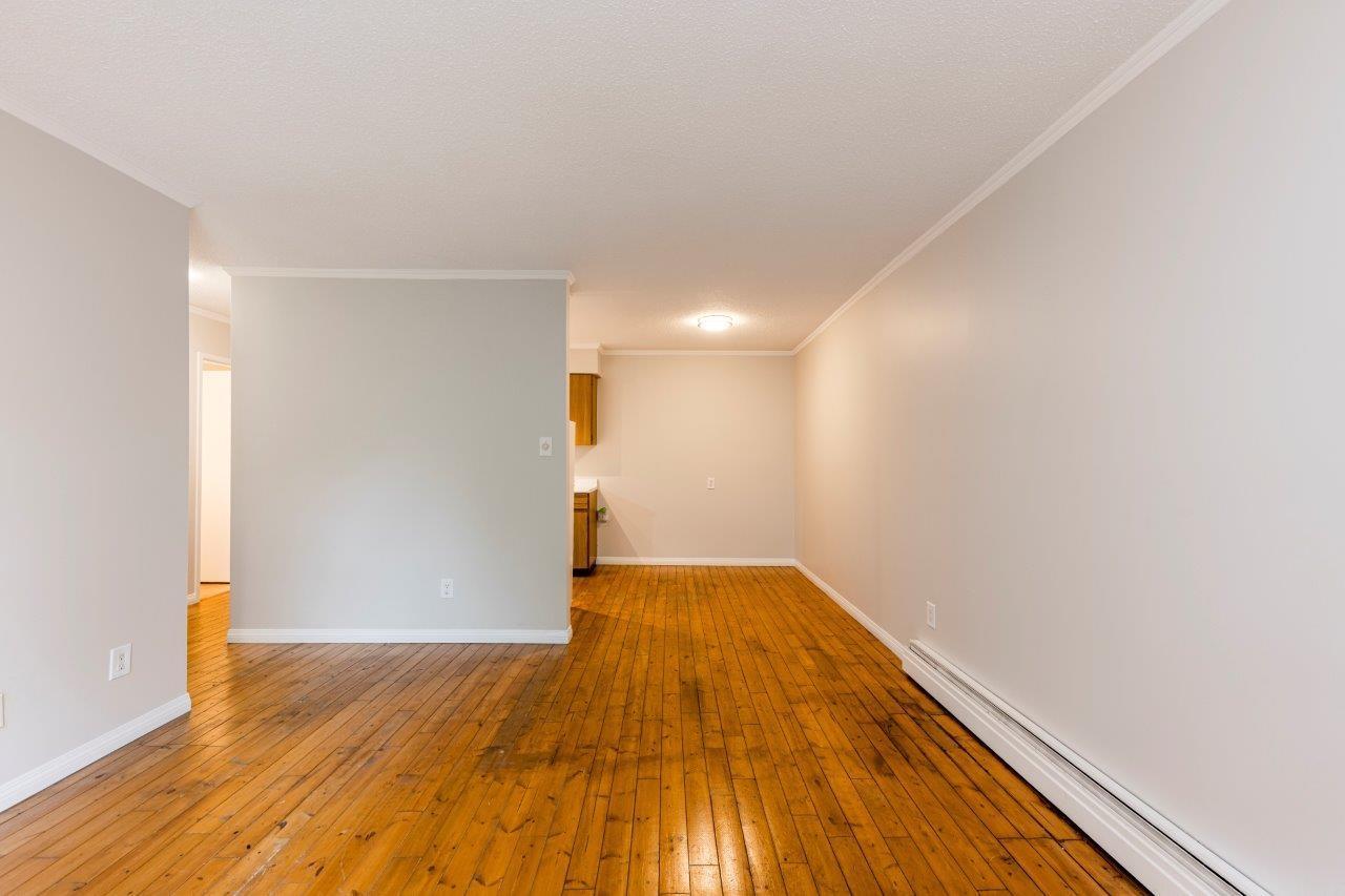 219 1442 Blackwood Street Property Photo 8