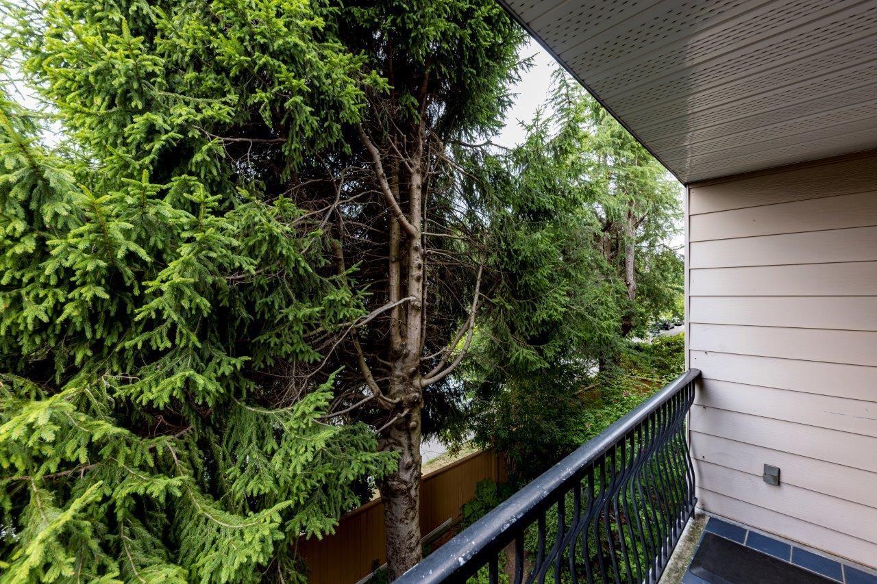 219 1442 Blackwood Street Property Photo 32