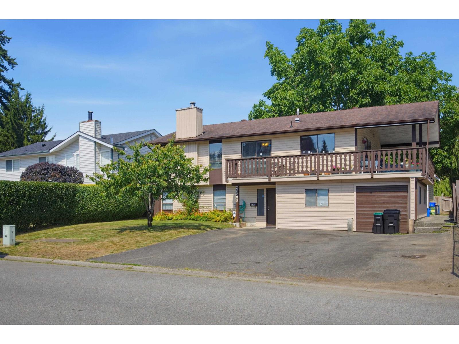 20573 51a Avenue Property Photo 1