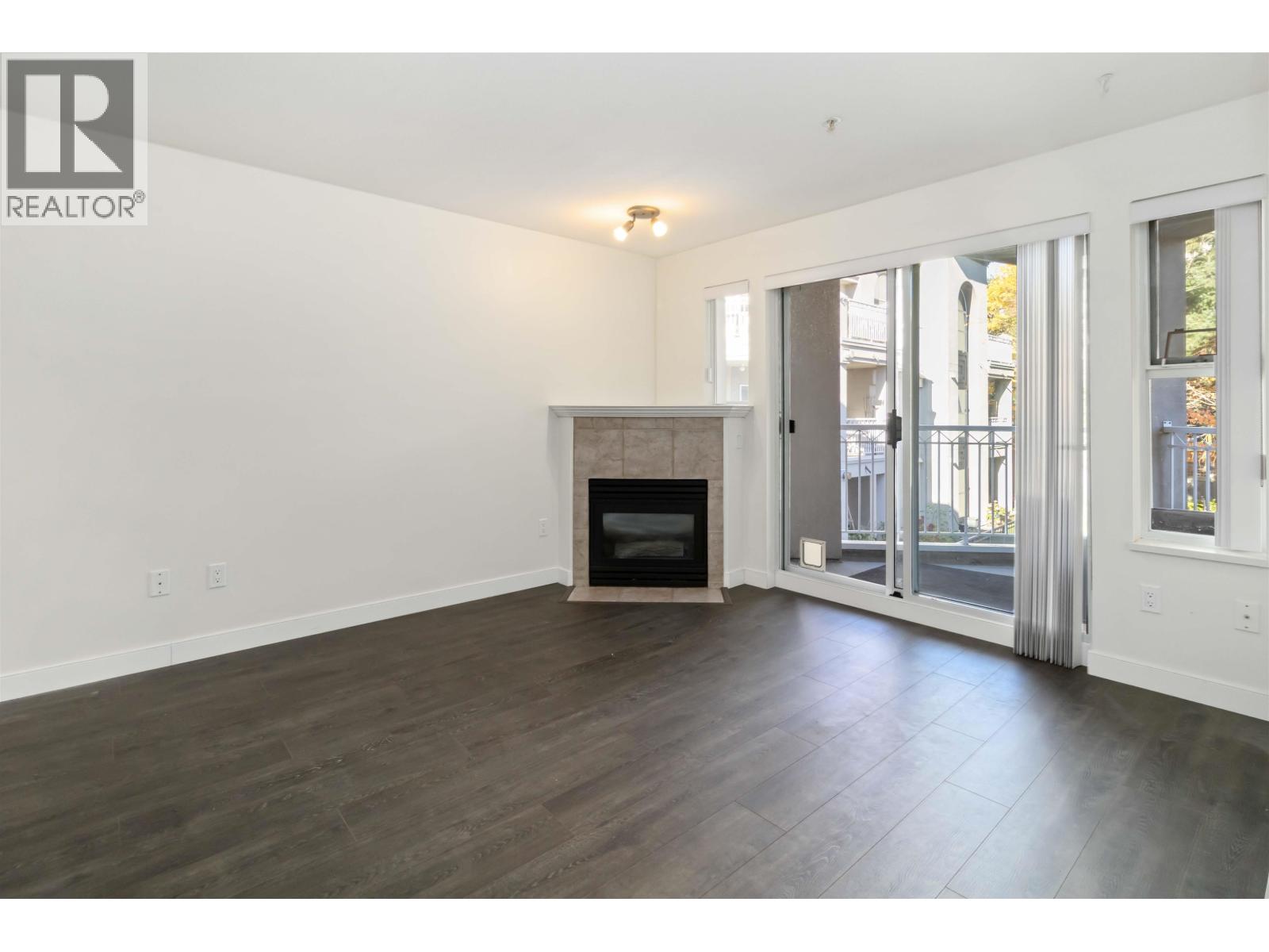 402 1128 Sixth Avenue Property Photo 6