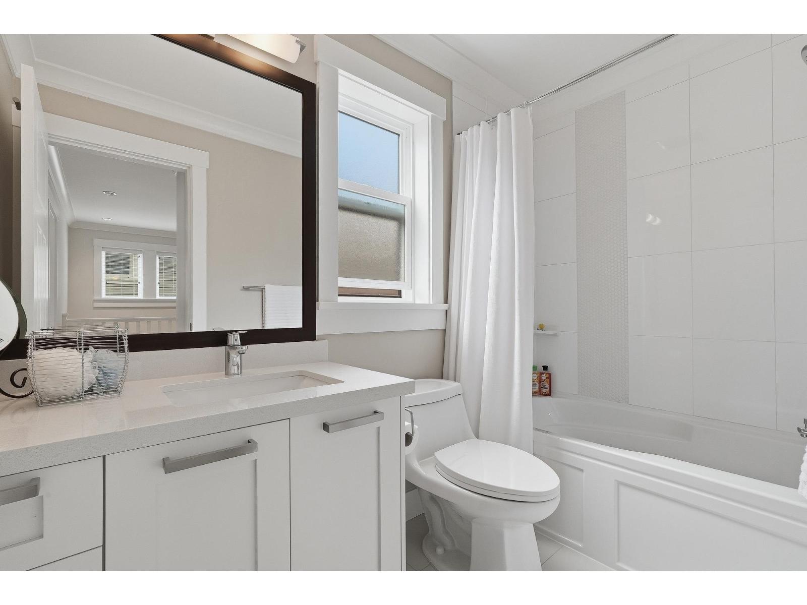 14713 32 Avenue Property Photo 25