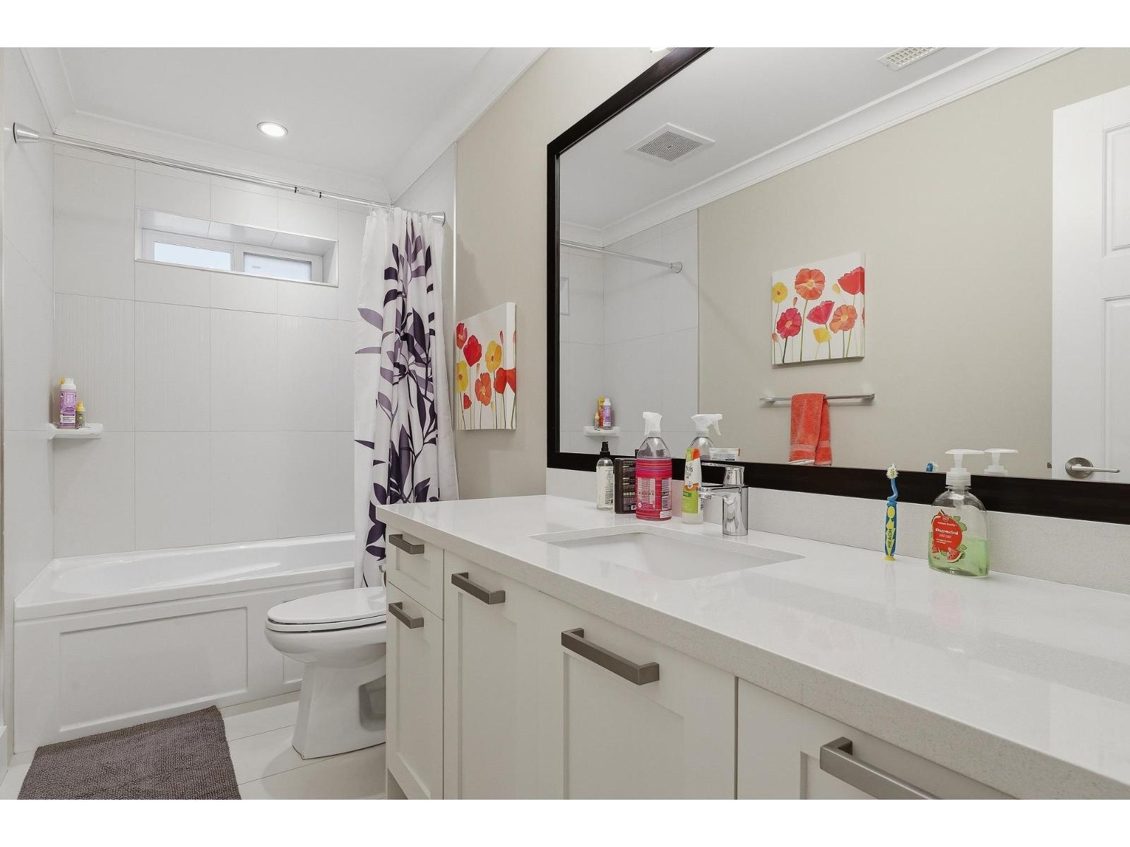 14713 32 Avenue Property Photo 33