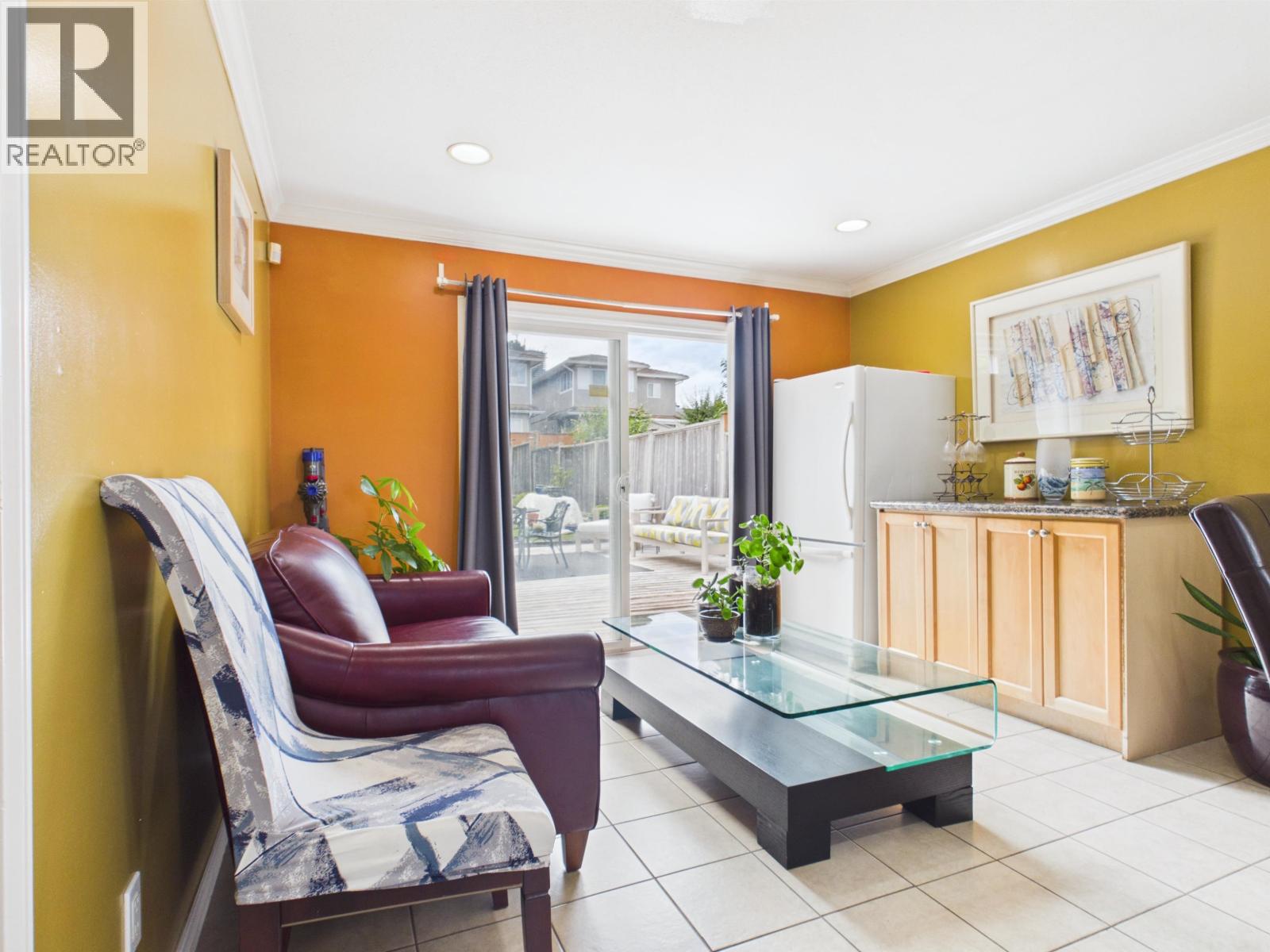 6615 Dufferin Avenue Property Photo 9