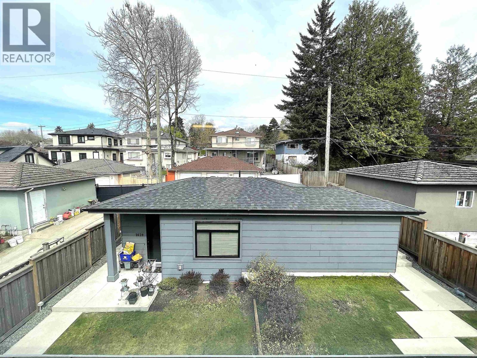 1633 Se Marine Drive Property Photo 36