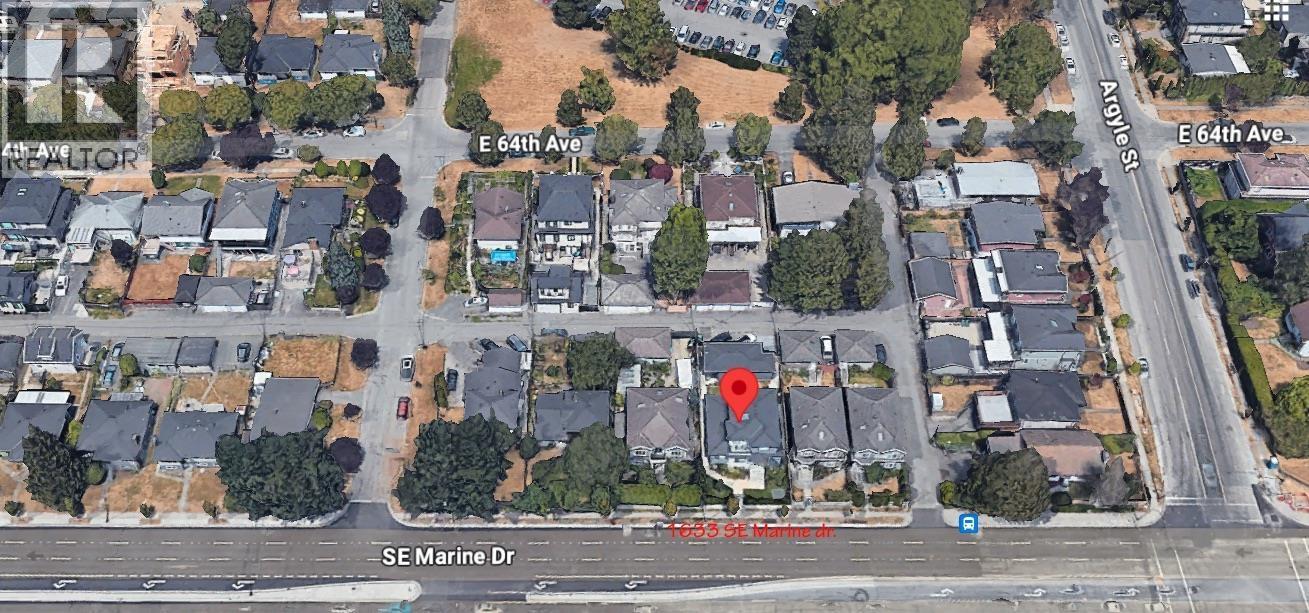 1633 Se Marine Drive Property Photo 40