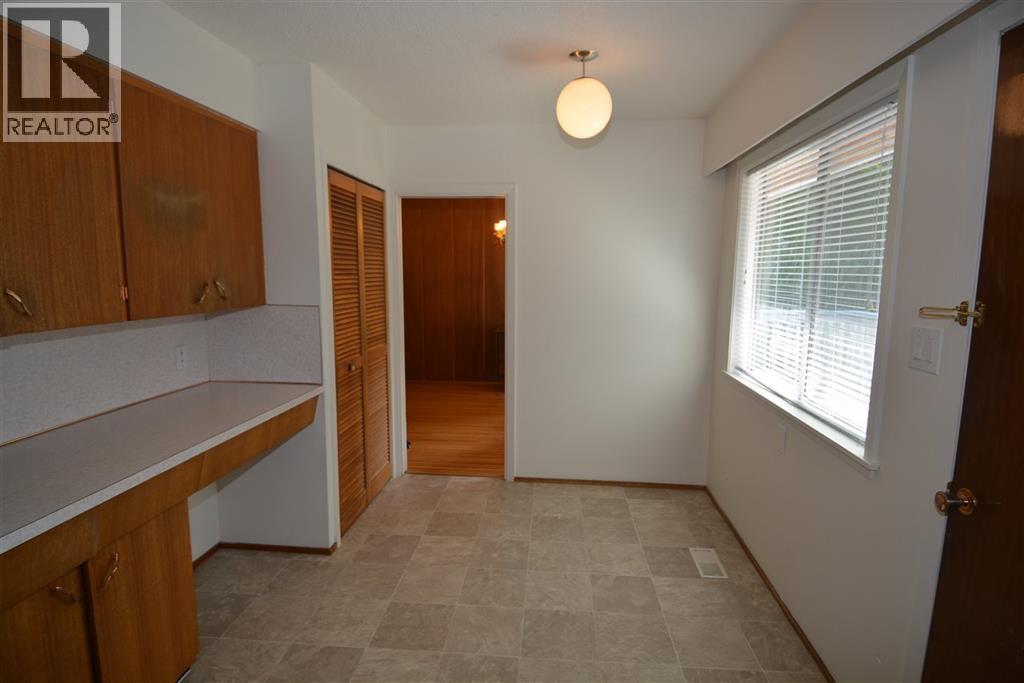 929 Prospect Avenue Property Photo 14