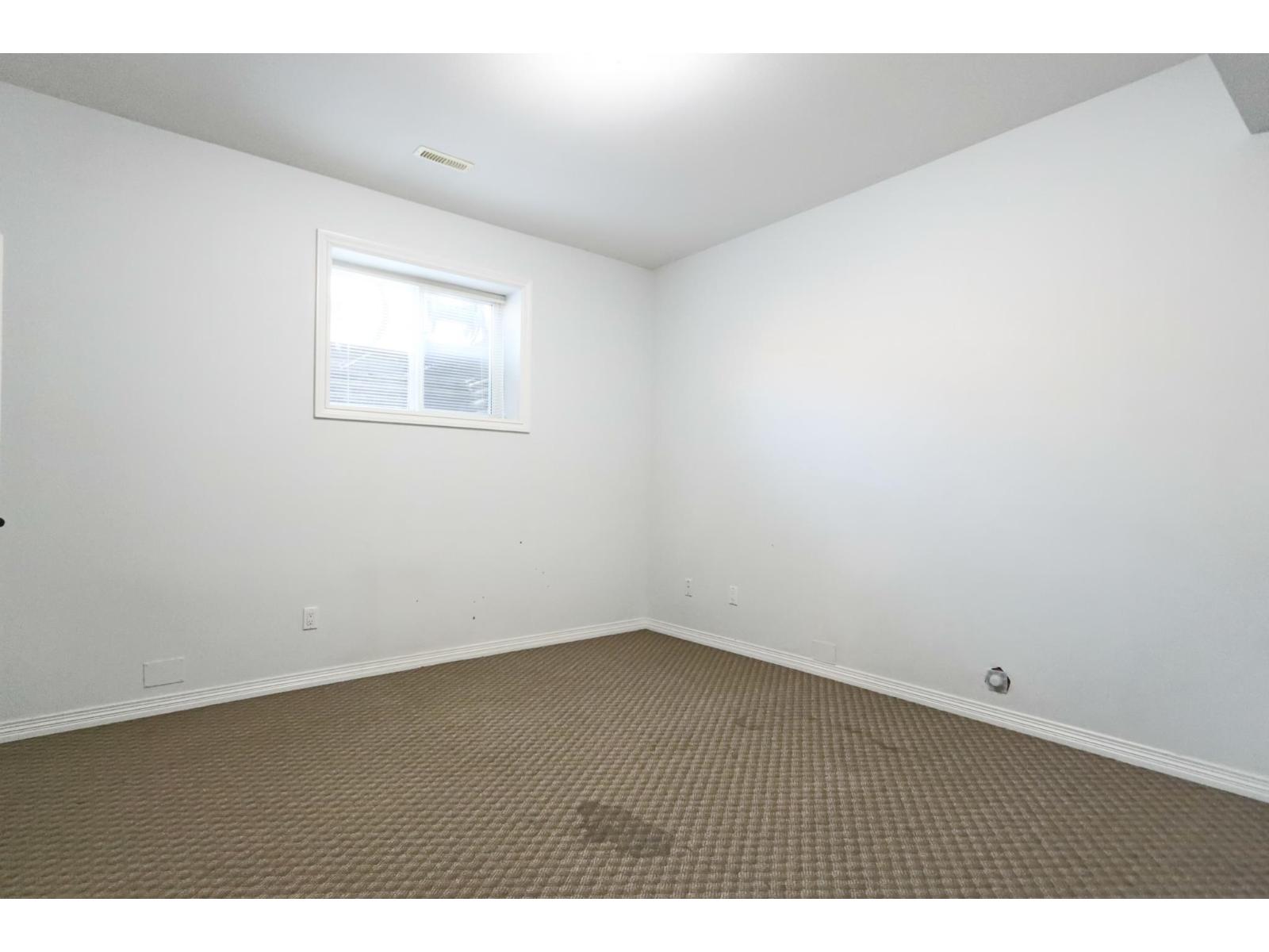 17105 Greenway Drive Property Photo 10