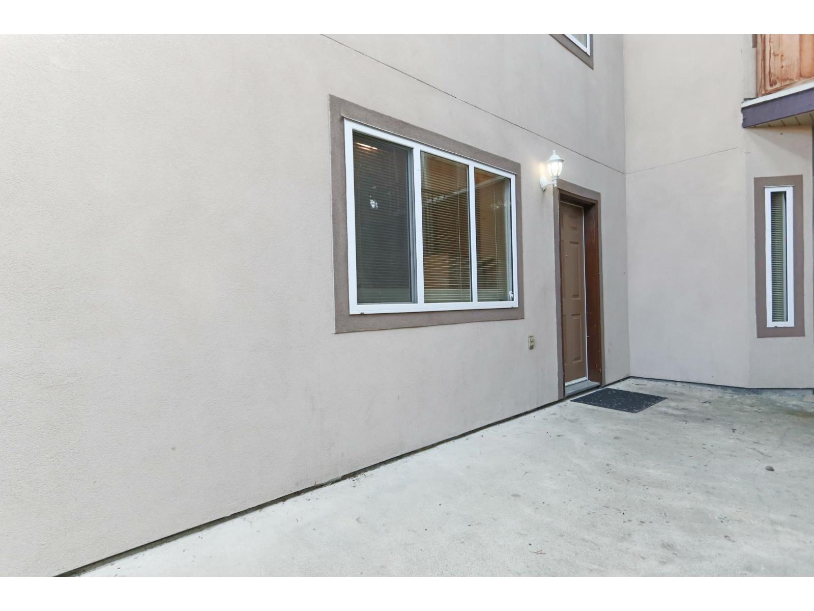 17105 Greenway Drive Property Photo 15