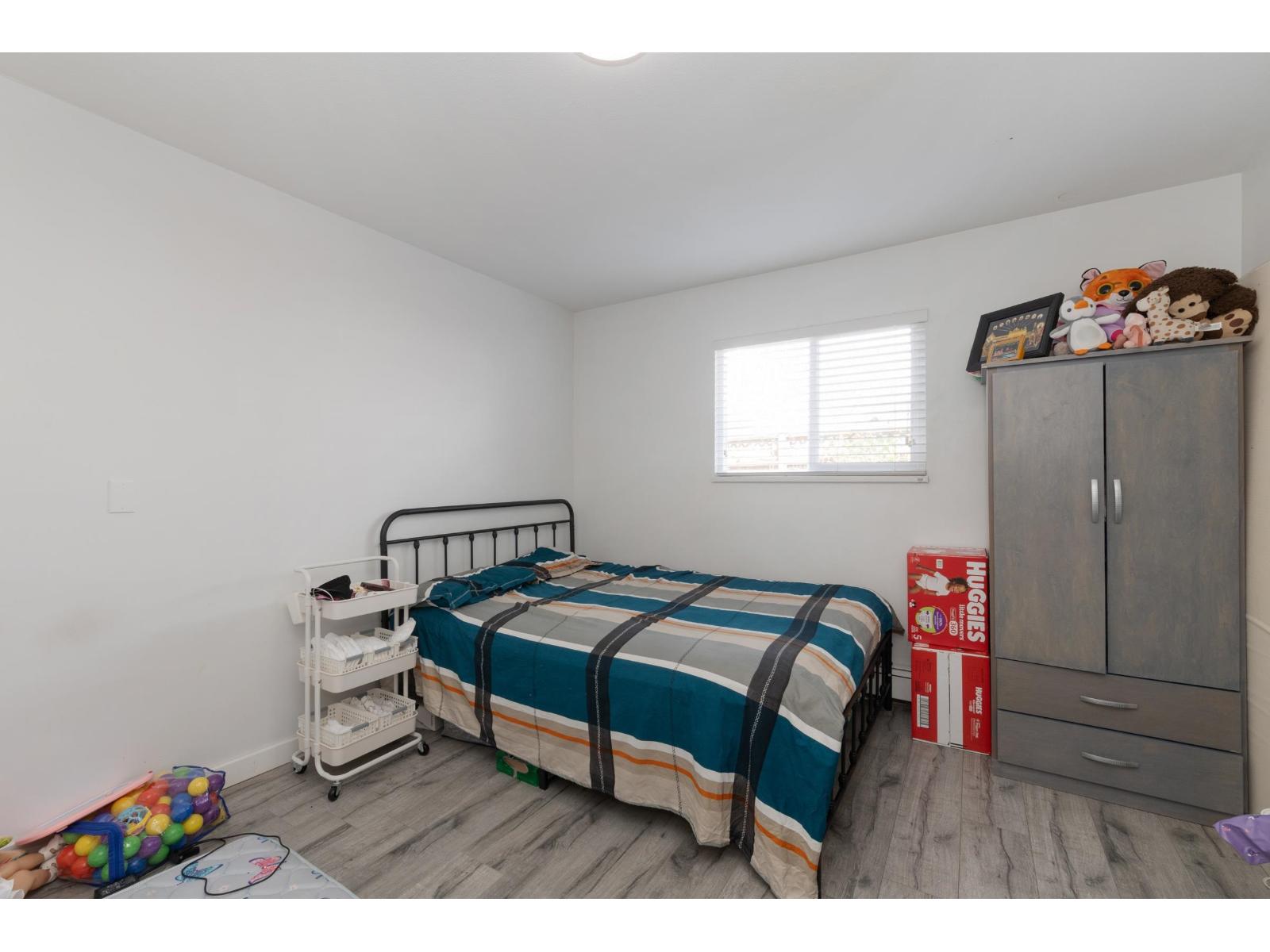9057 142a Street Property Photo 29