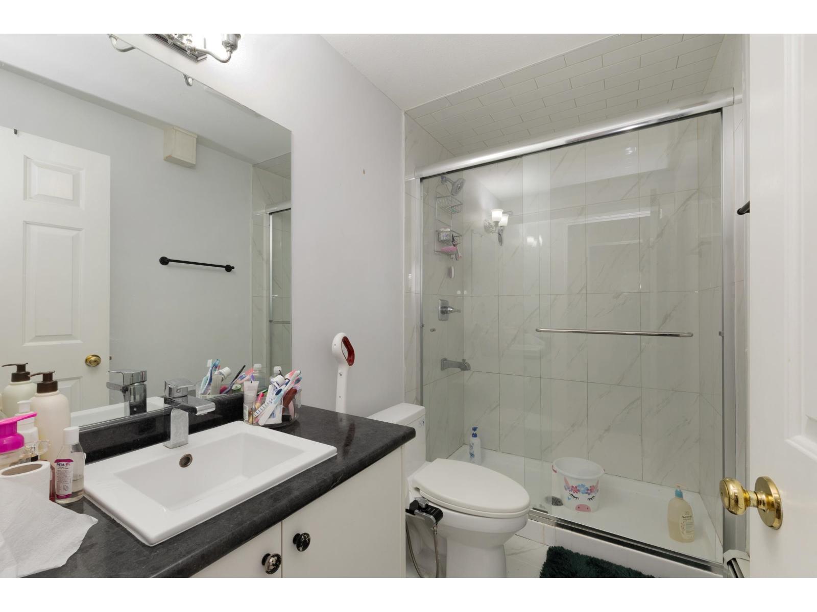9057 142a Street Property Photo 30