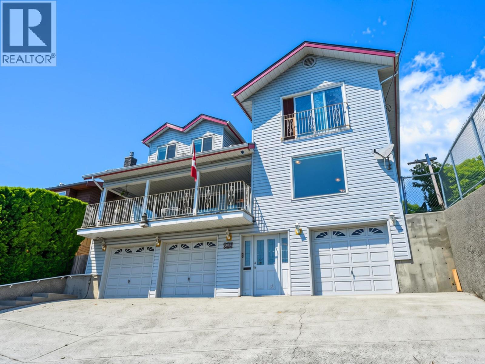 603 Marine Drive Property Photo 2