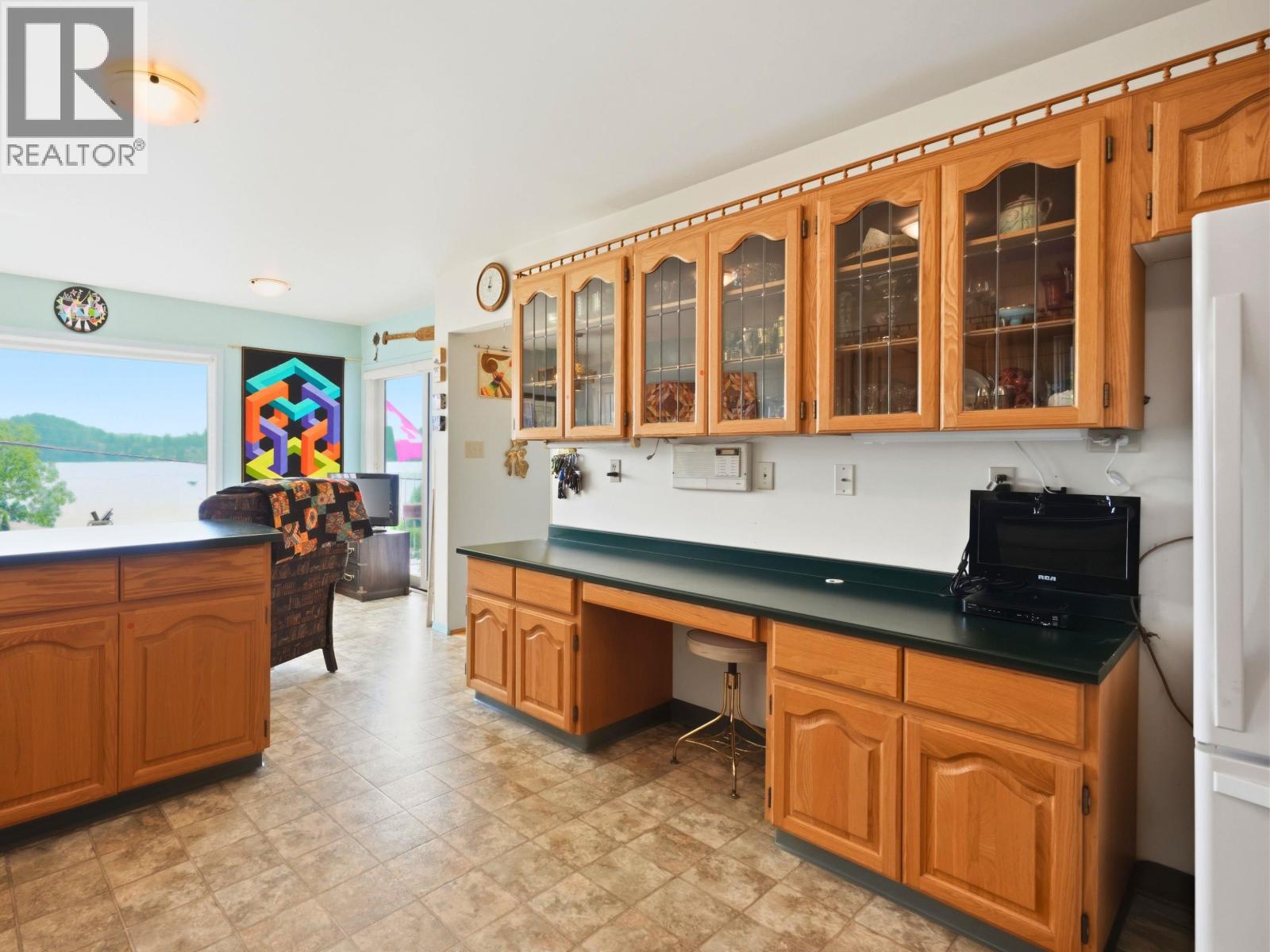 603 Marine Drive Property Photo 5
