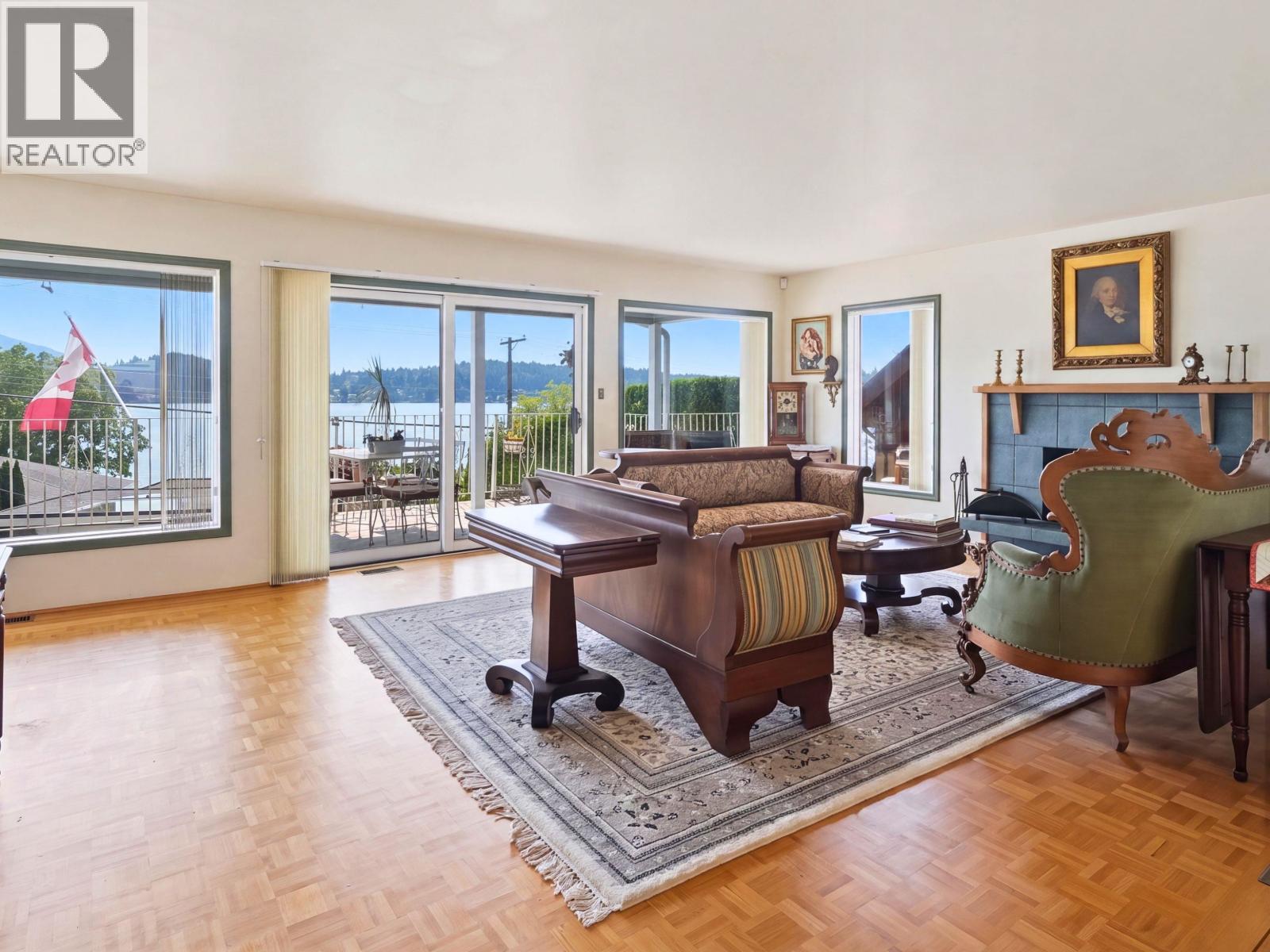 603 Marine Drive Property Photo 8
