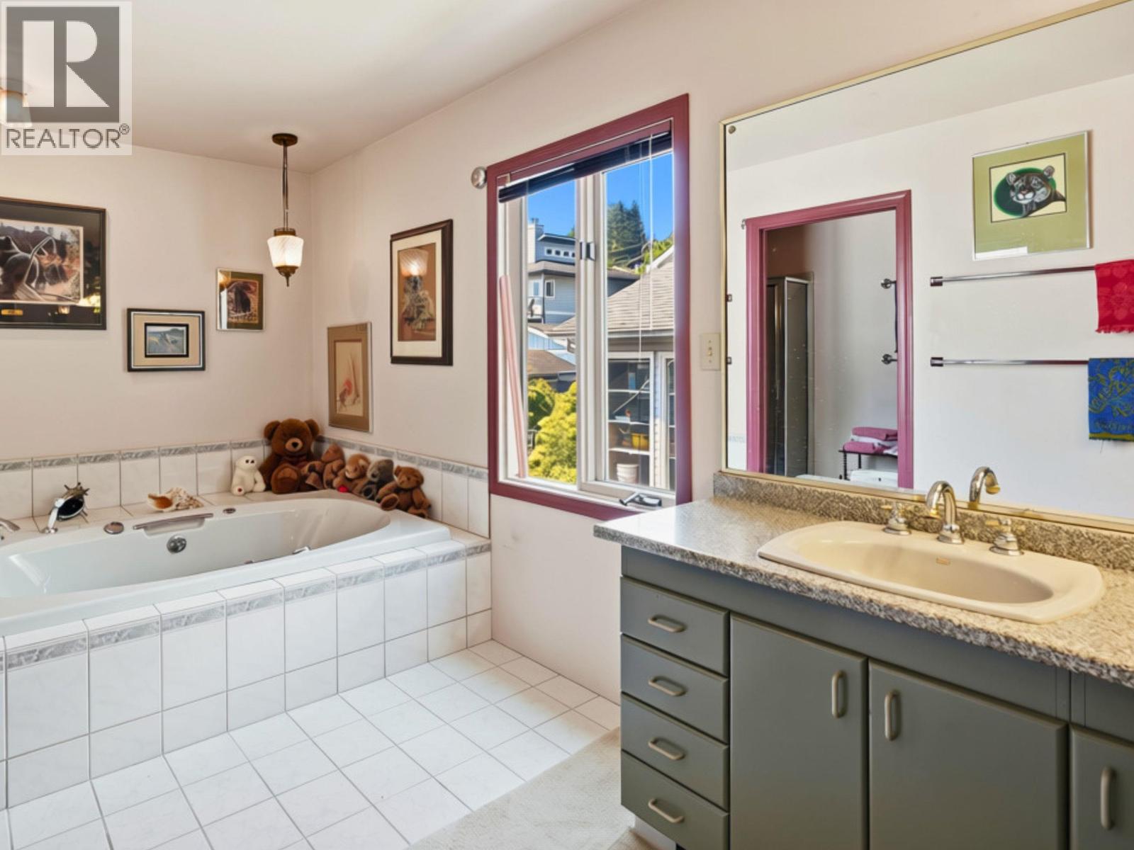 603 Marine Drive Property Photo 15