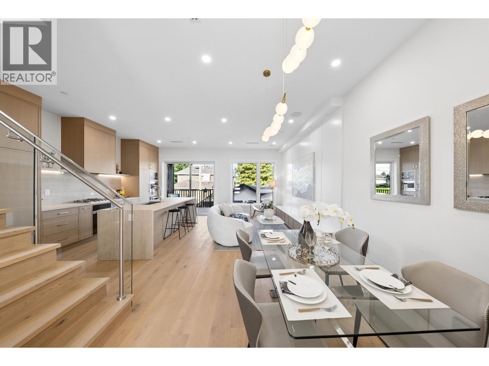 3469 Arbutus Street Property Photo 2