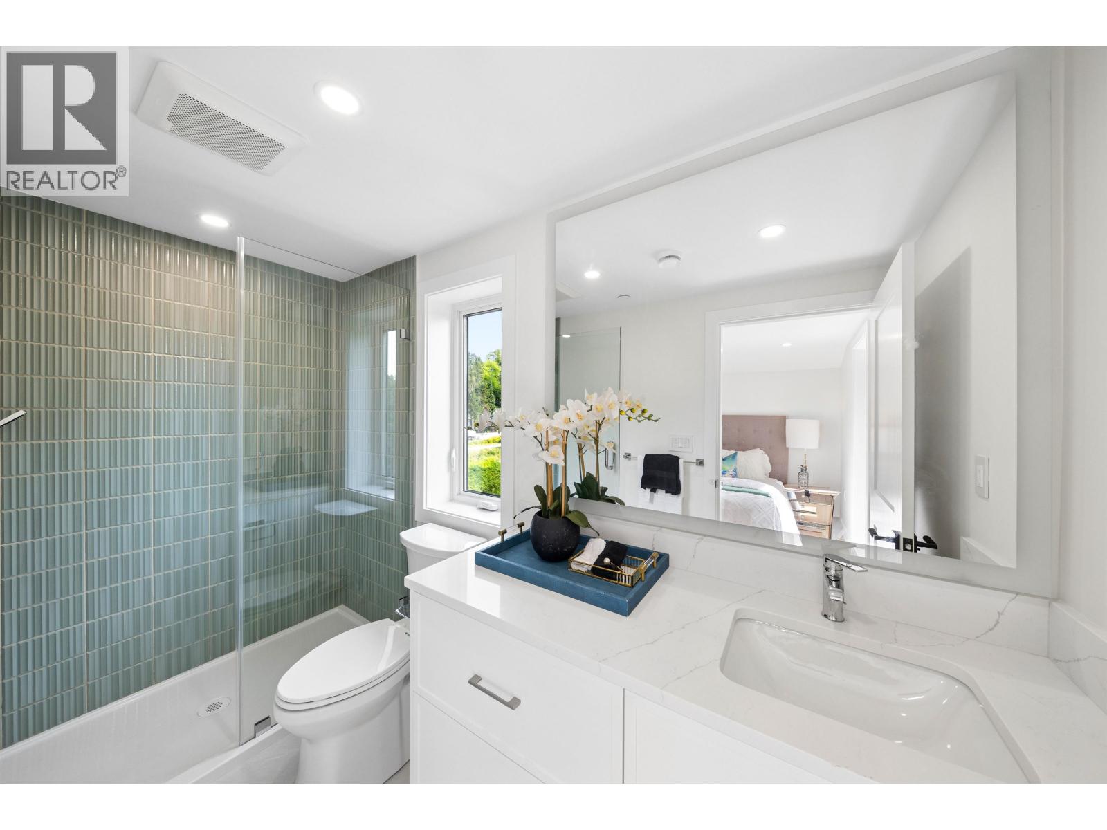 3469 Arbutus Street Property Photo 23