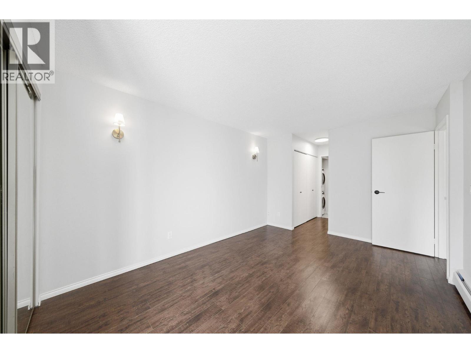 208 10631 No. 3 Road Property Photo 17