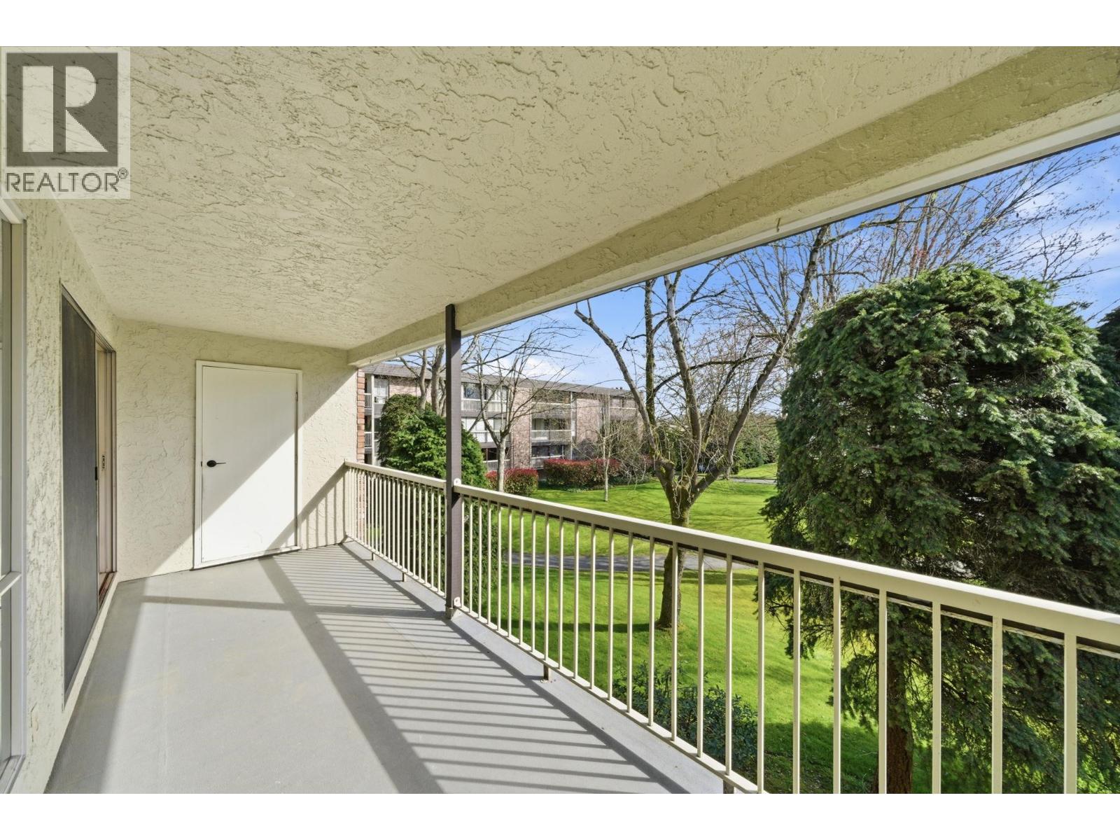 208 10631 No. 3 Road Property Photo 21