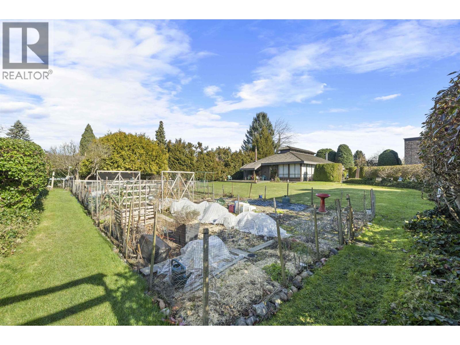208 10631 No. 3 Road Property Photo 28