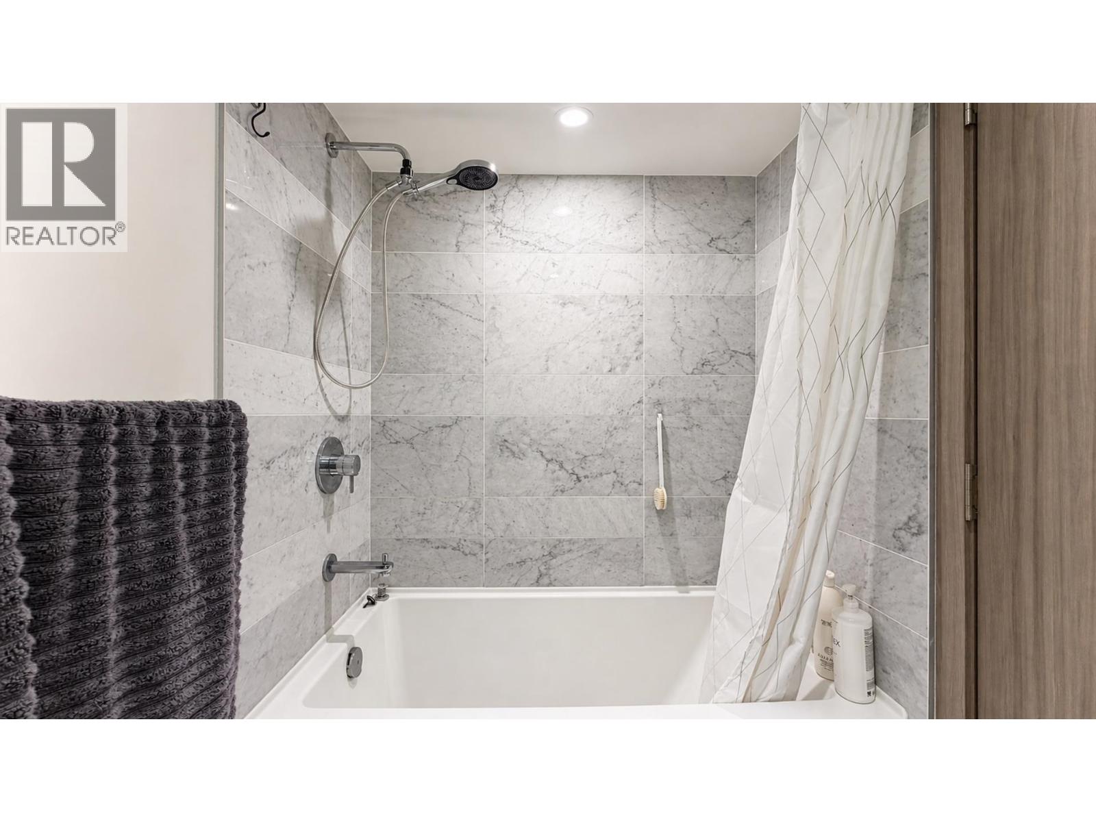 819 8800 Hazelbridge Way Property Photo 7