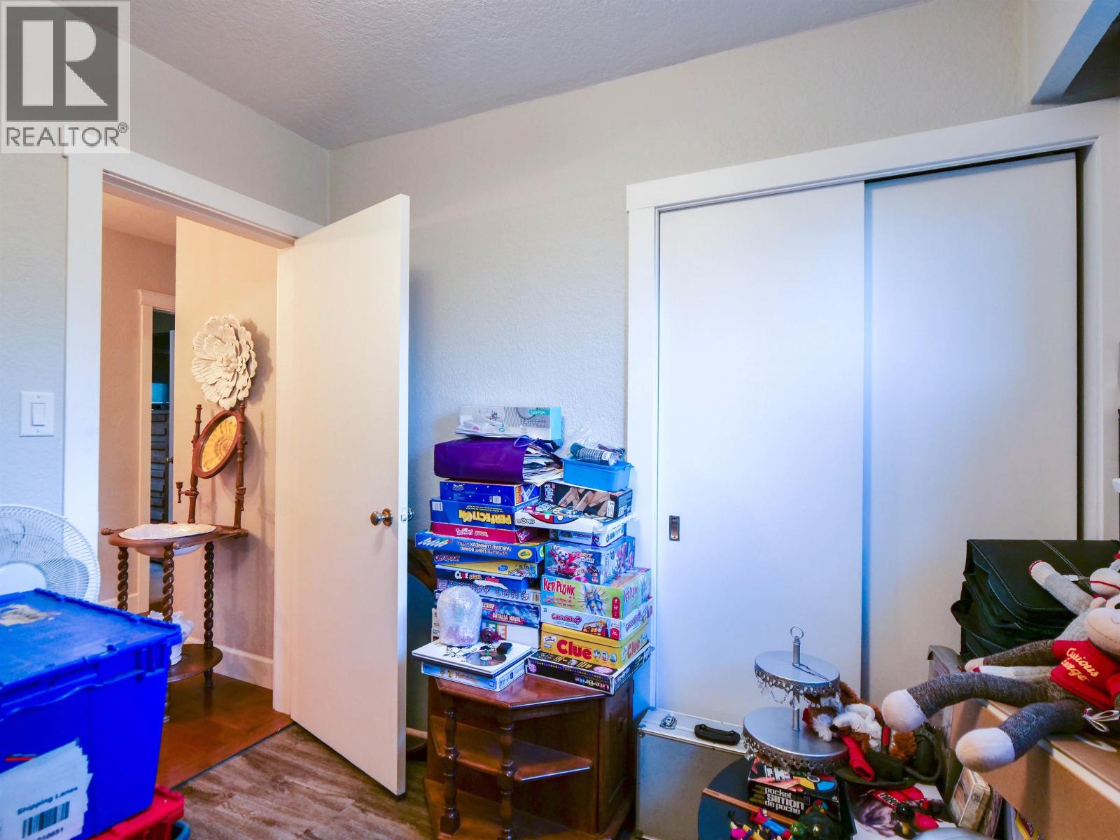 793 Walkem Street Property Photo 14