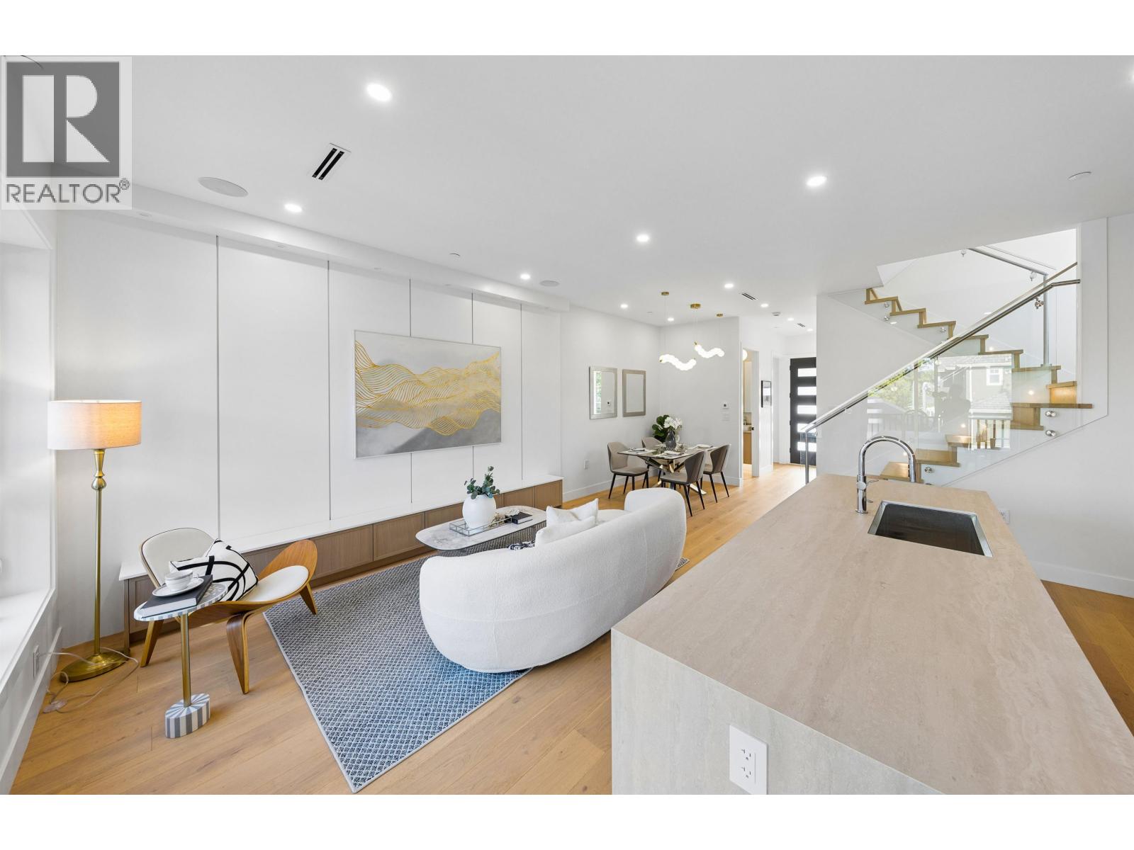 3471 Arbutus Street Property Photo 10