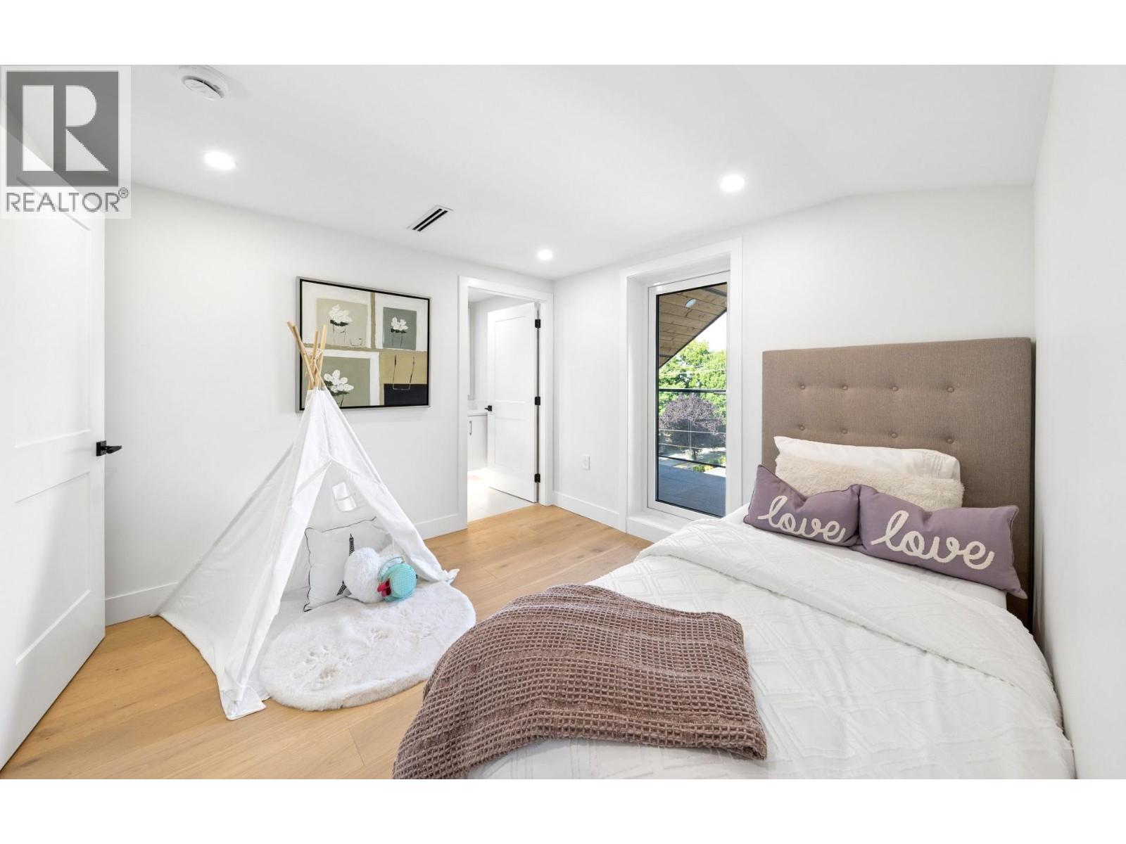 3471 Arbutus Street Property Photo 38