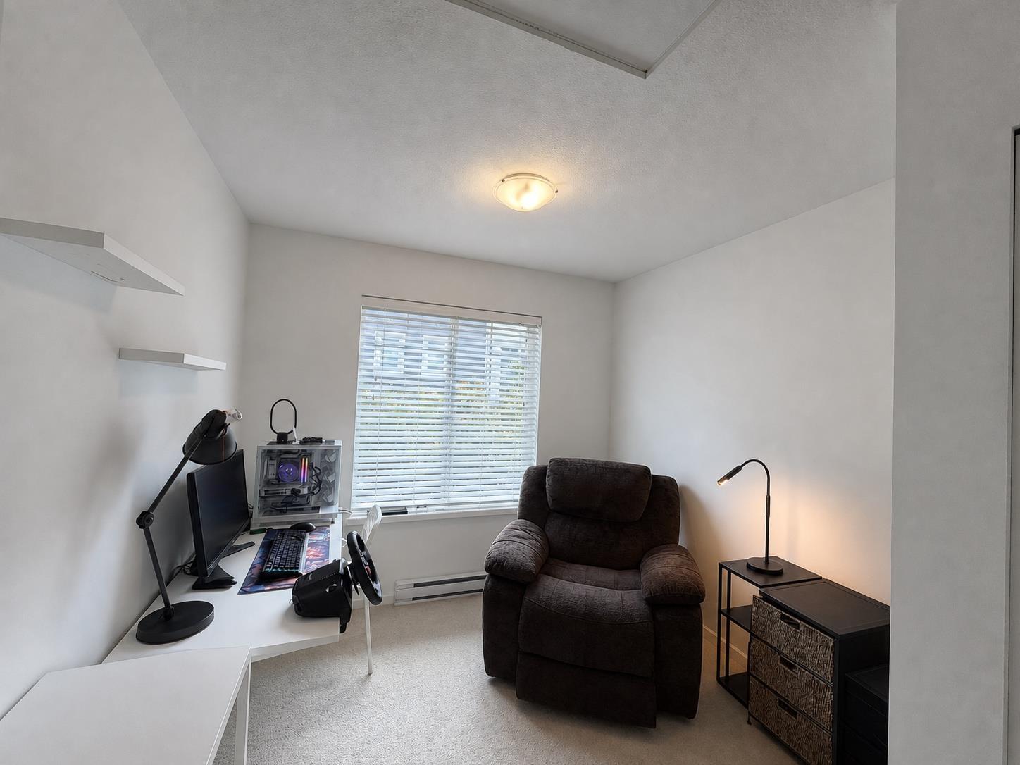 85 15268 28 Avenue Property Photo 8
