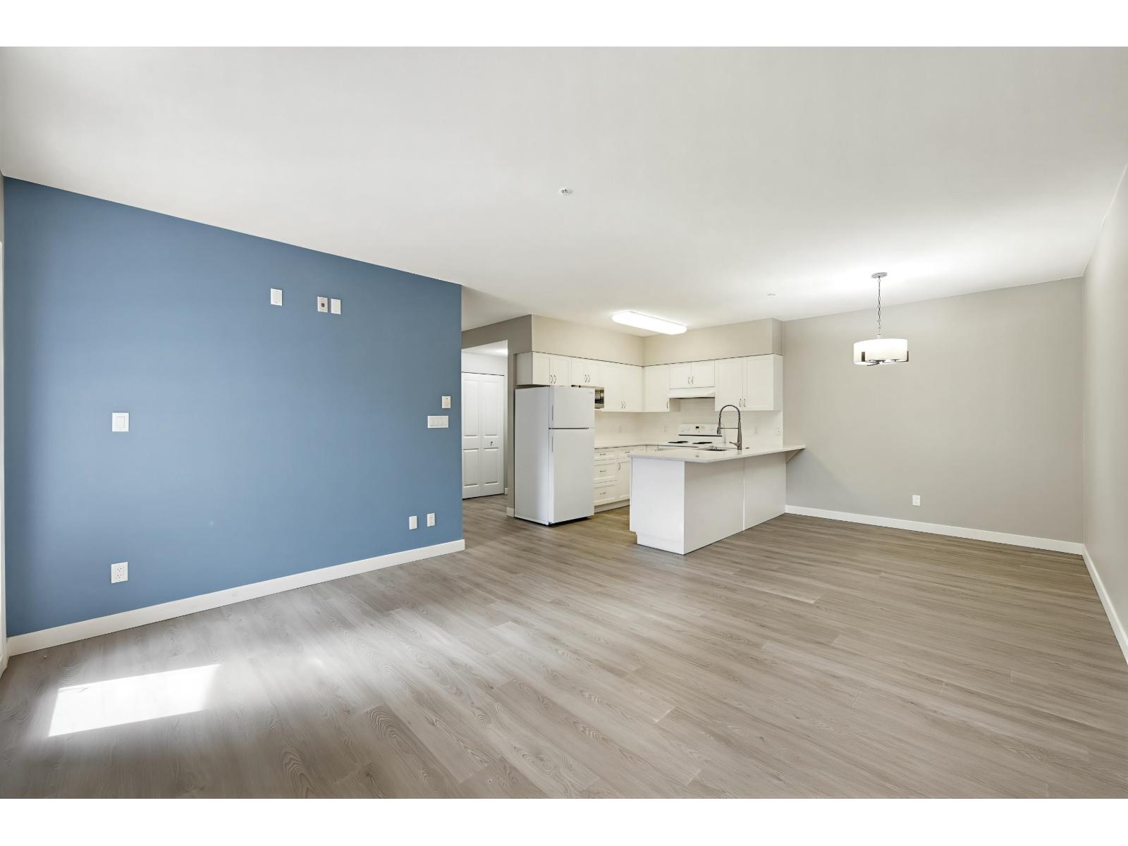 202 16068 83 Avenue Property Photo 11