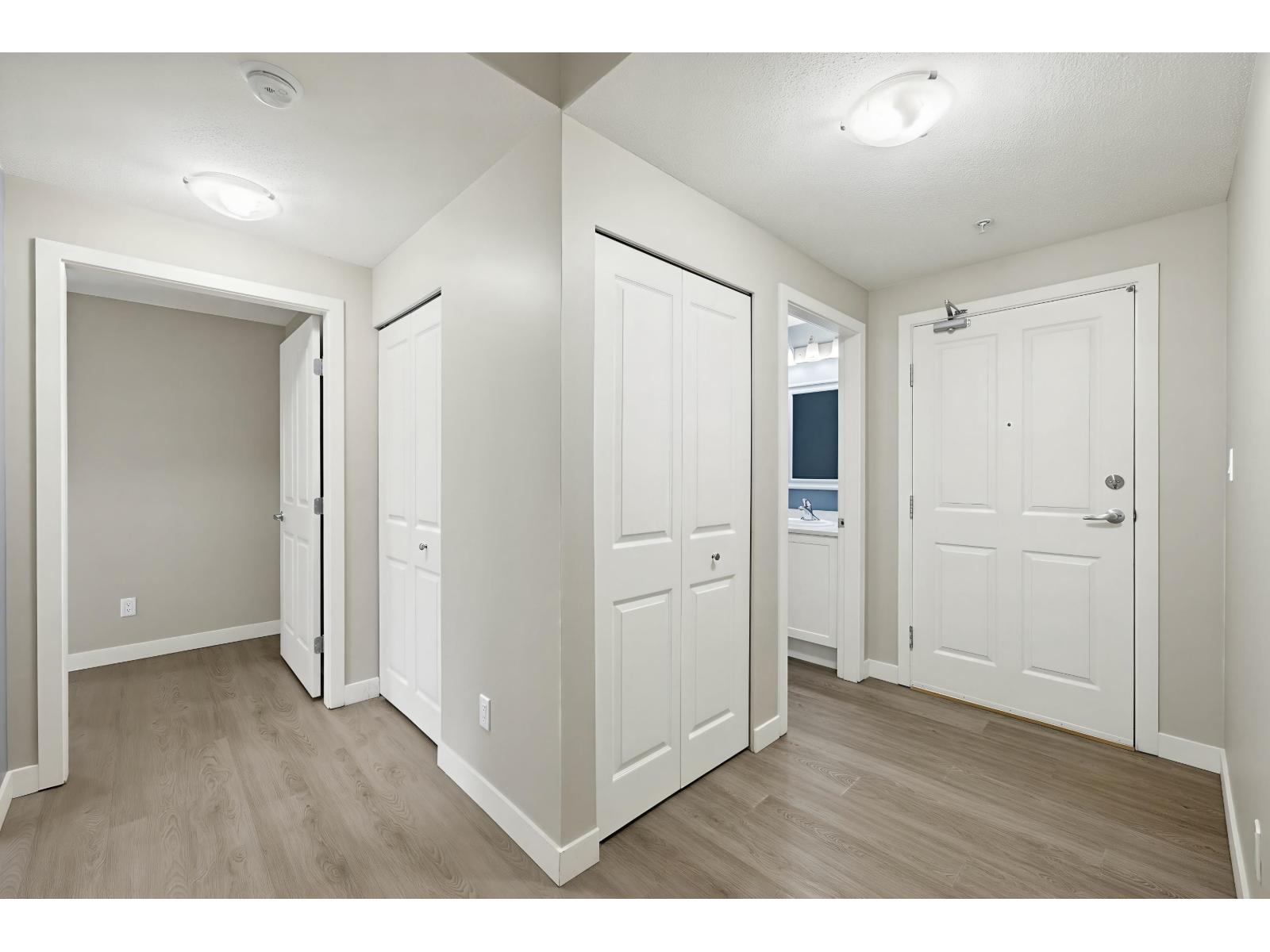 202 16068 83 Avenue Property Photo 24
