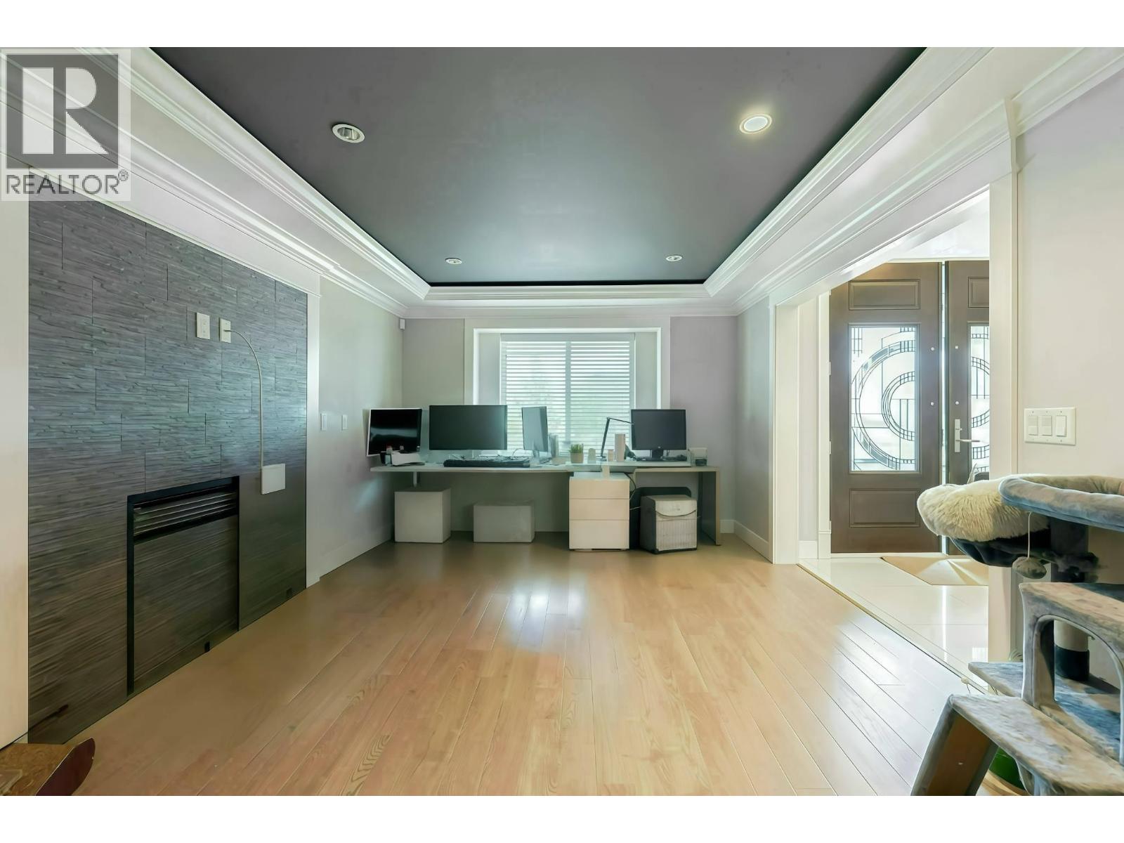520 Ewen Avenue Property Photo 3
